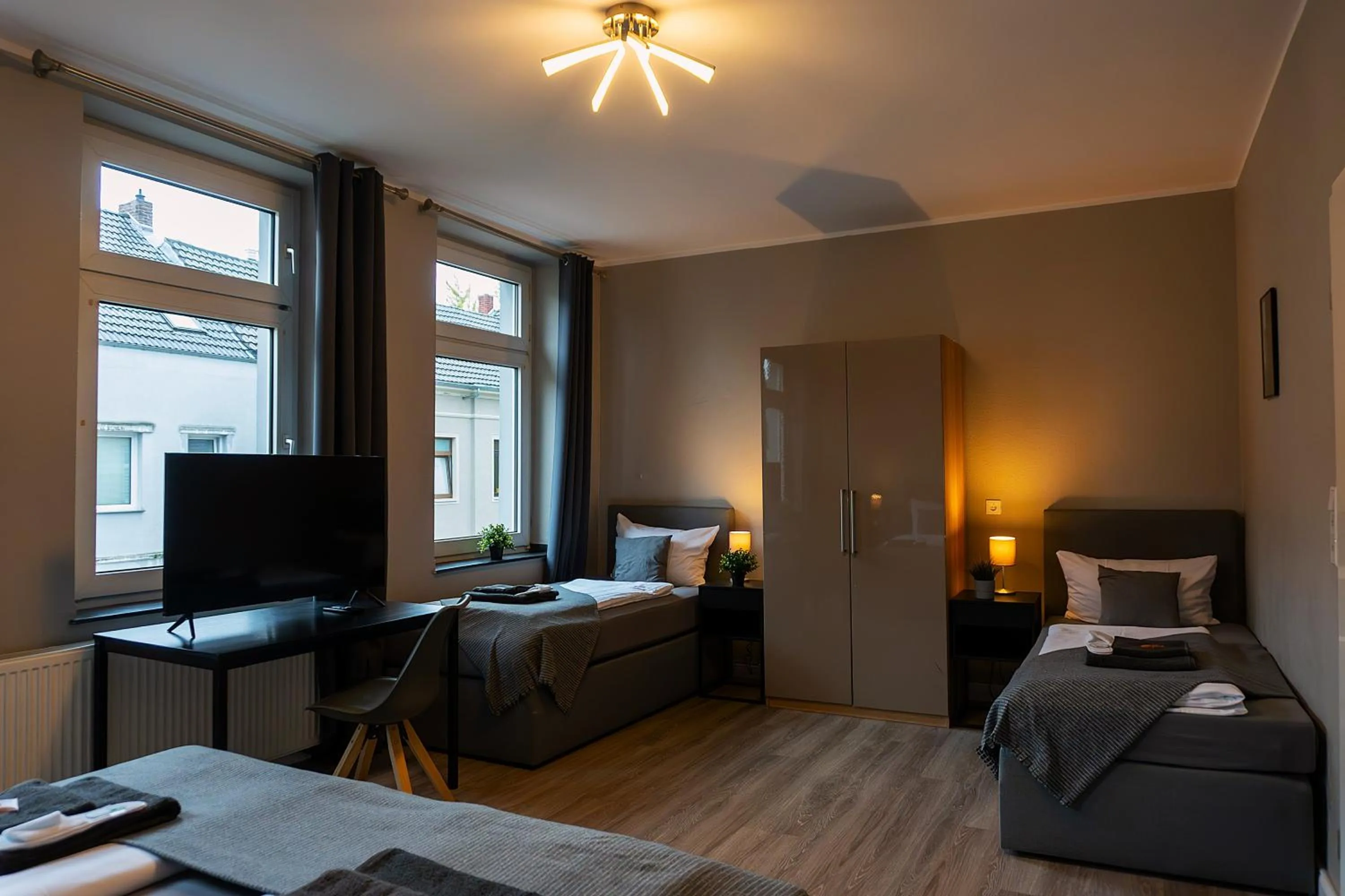 Bed in LiRo Apartments Jägerstrasse Krefeld