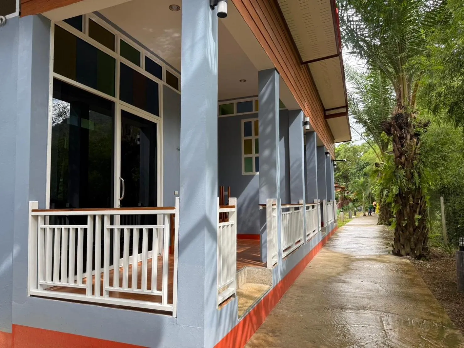 Property building in Khaosok Bamboo Huts Resort