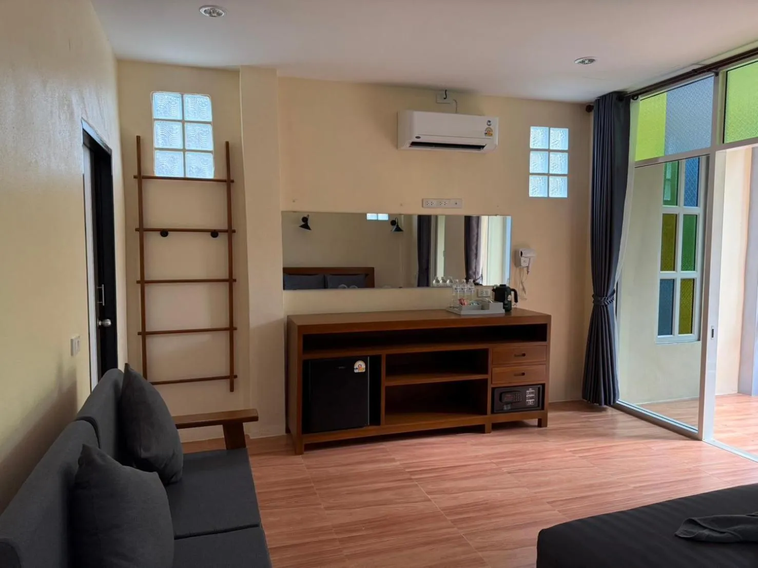 Bed in Khaosok Bamboo Huts Resort