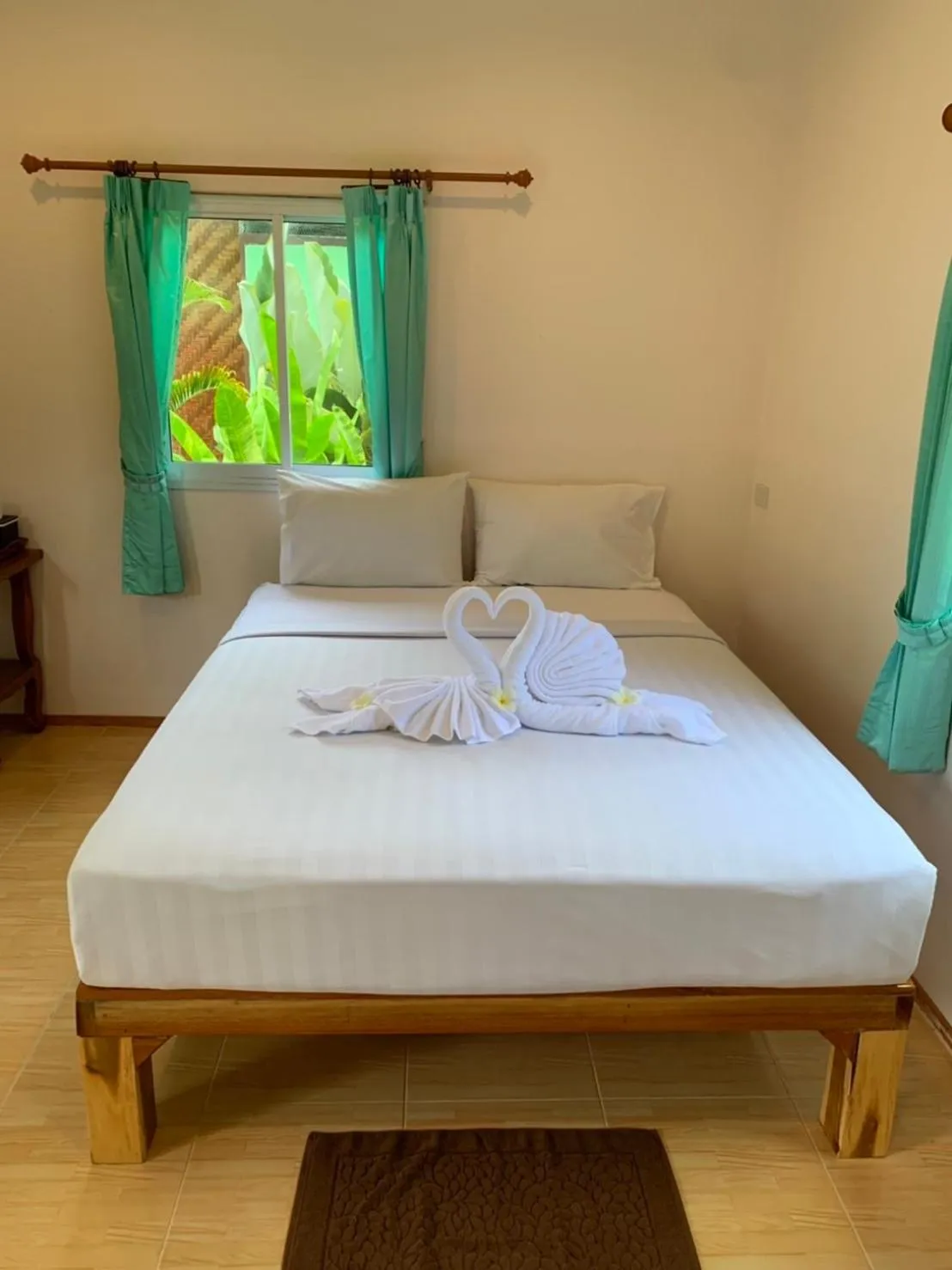 Bedroom, Bed in Khaosok Bamboo Huts Resort