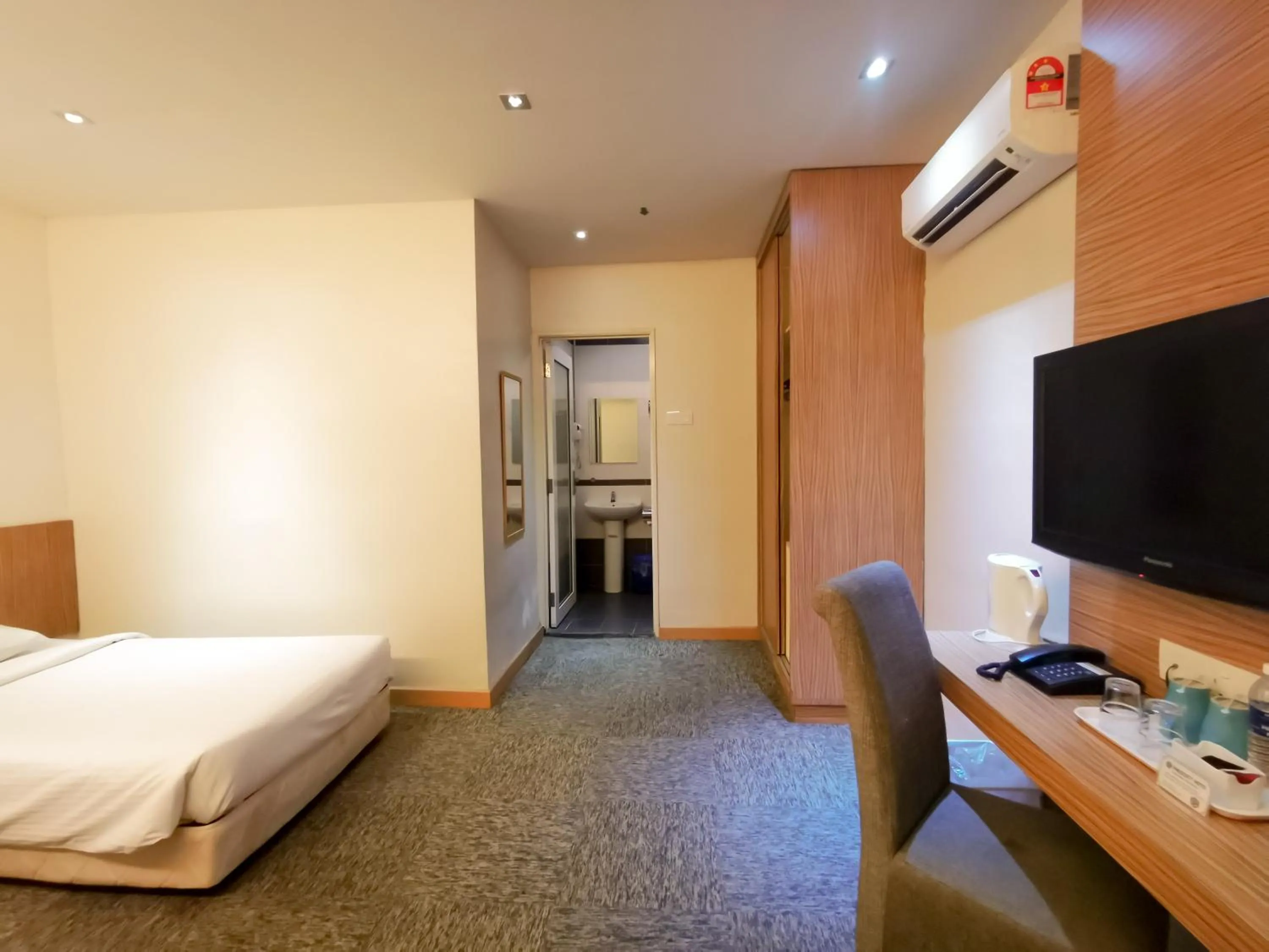 Bedroom, Bed in Prescott Hotel Bukit Bintang