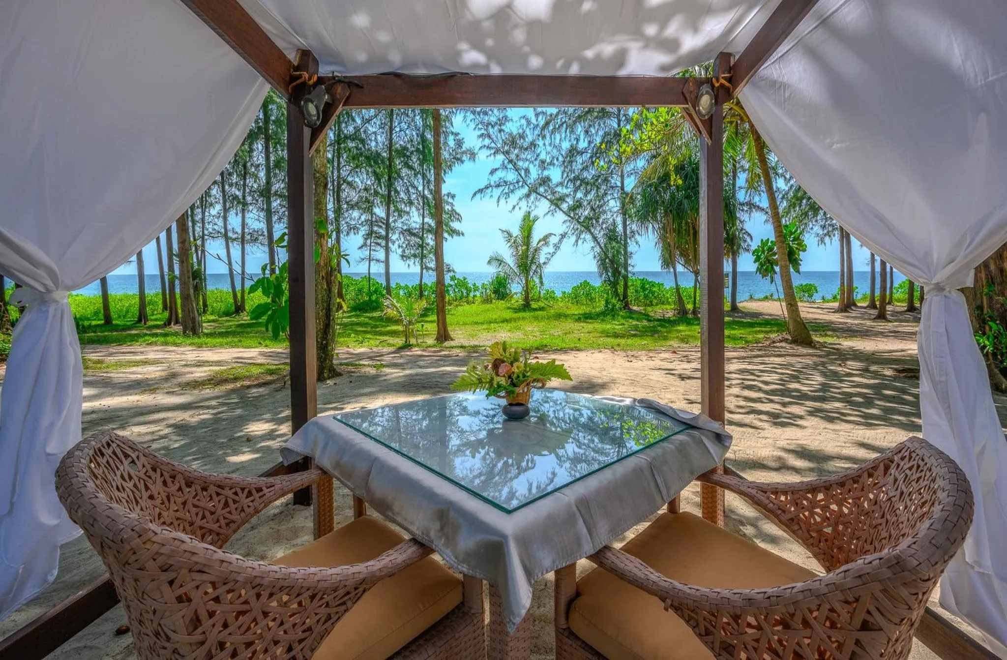 Dining area in Maikhao Dream Villa Resort and Spa, Maikhao Phuket