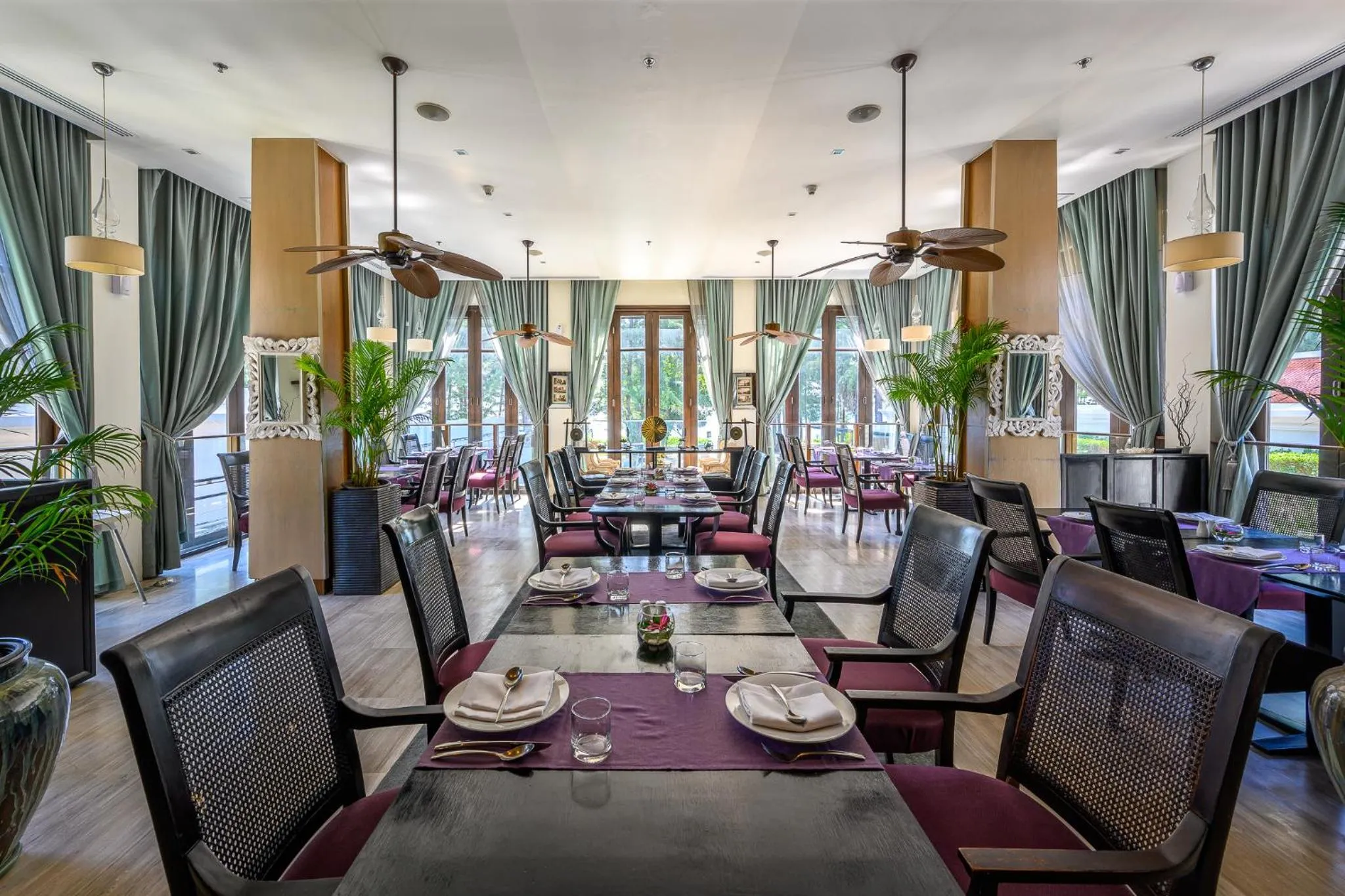 Restaurant/places to eat in Maikhao Dream Villa Resort and Spa, Maikhao Phuket