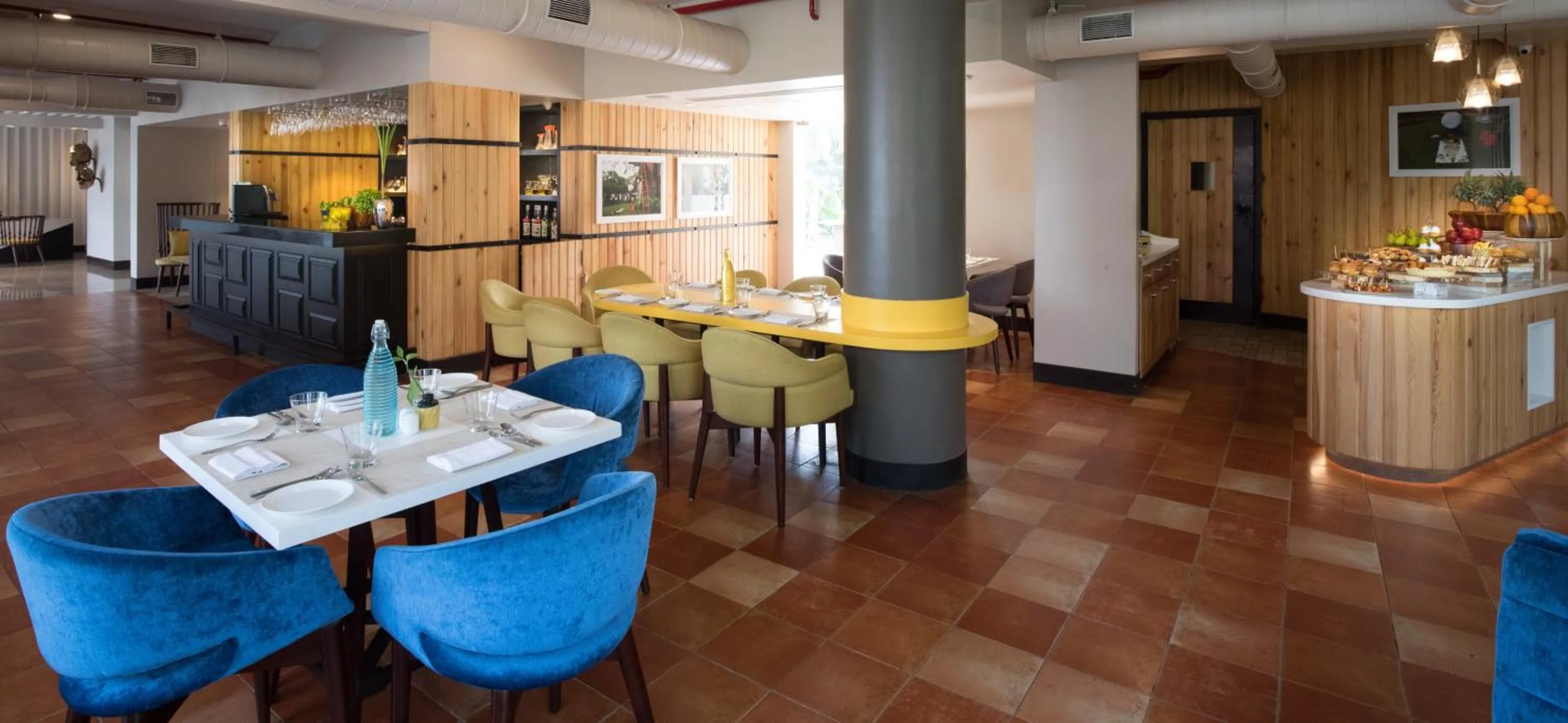 Restaurant/places to eat in The Park Baga River Goa - Adults only Property