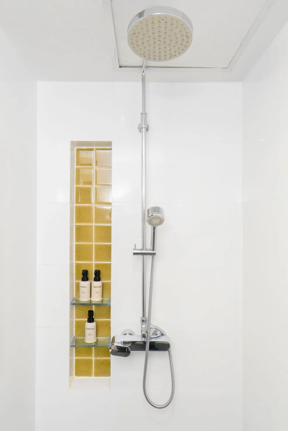 Bathroom in Amari Vang Vieng