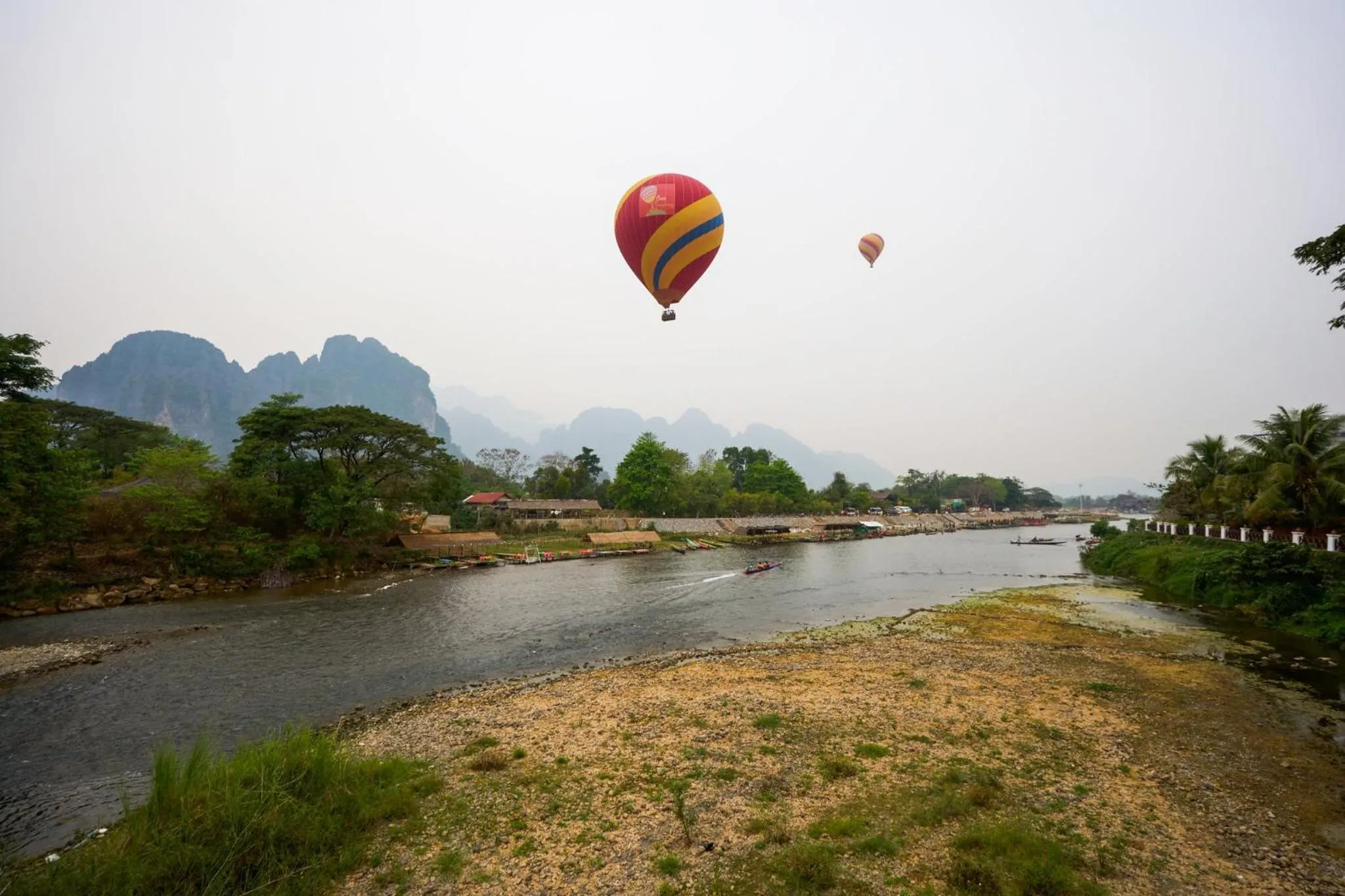 Area and facilities in Amari Vang Vieng