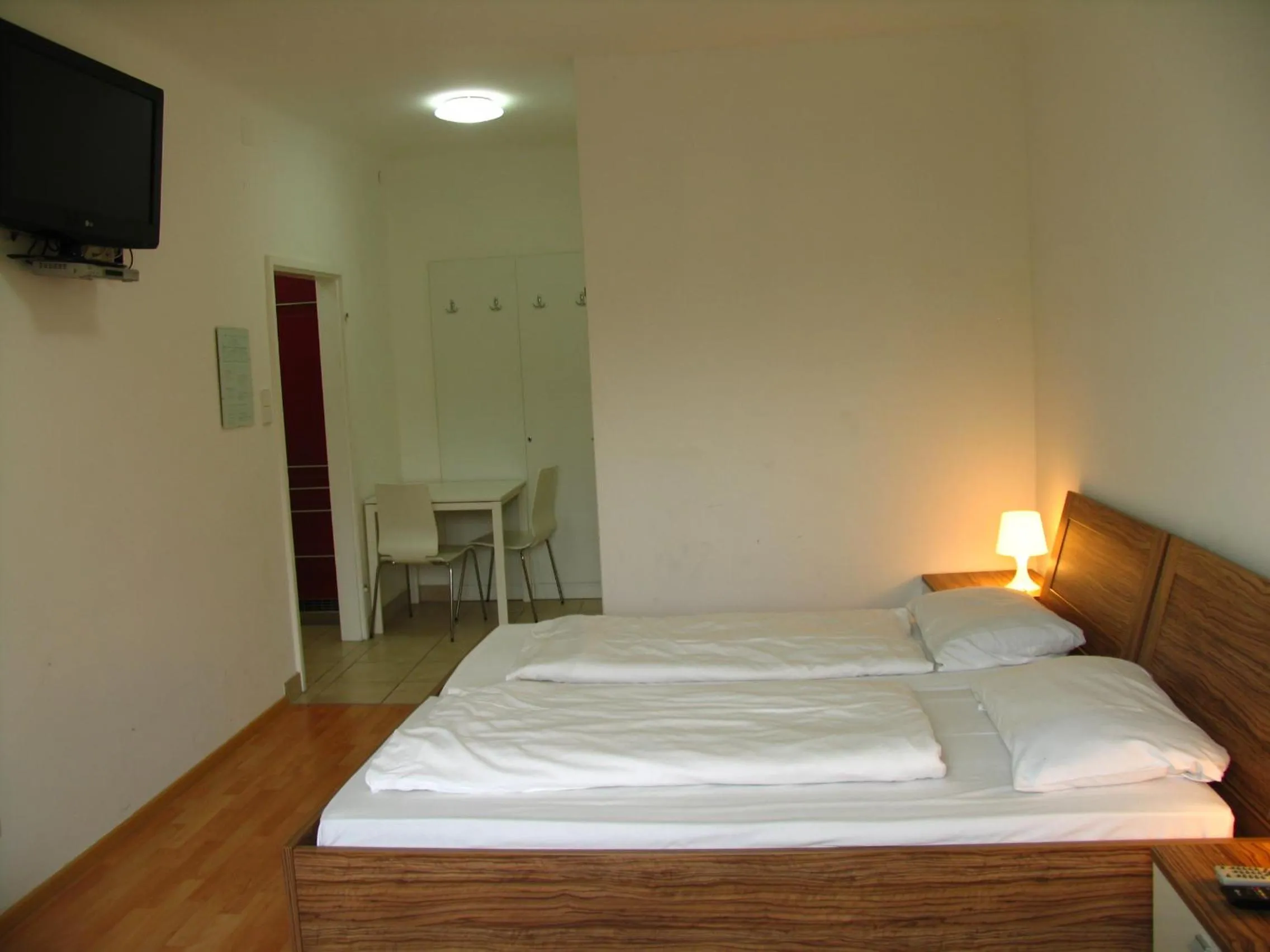 Bedroom, Bed in Hotel - Restaurant Valley Rose