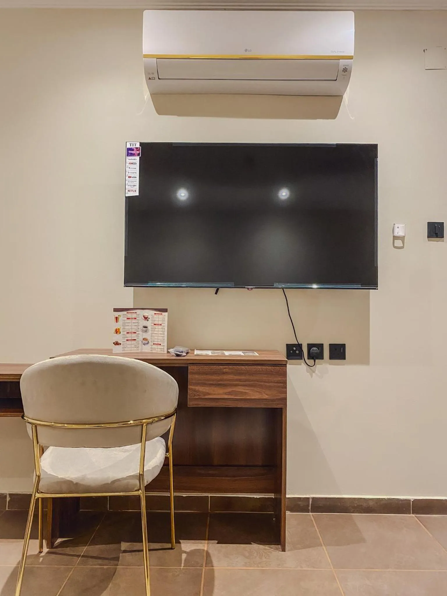 Comfort Inn Al Taawon - Family Only