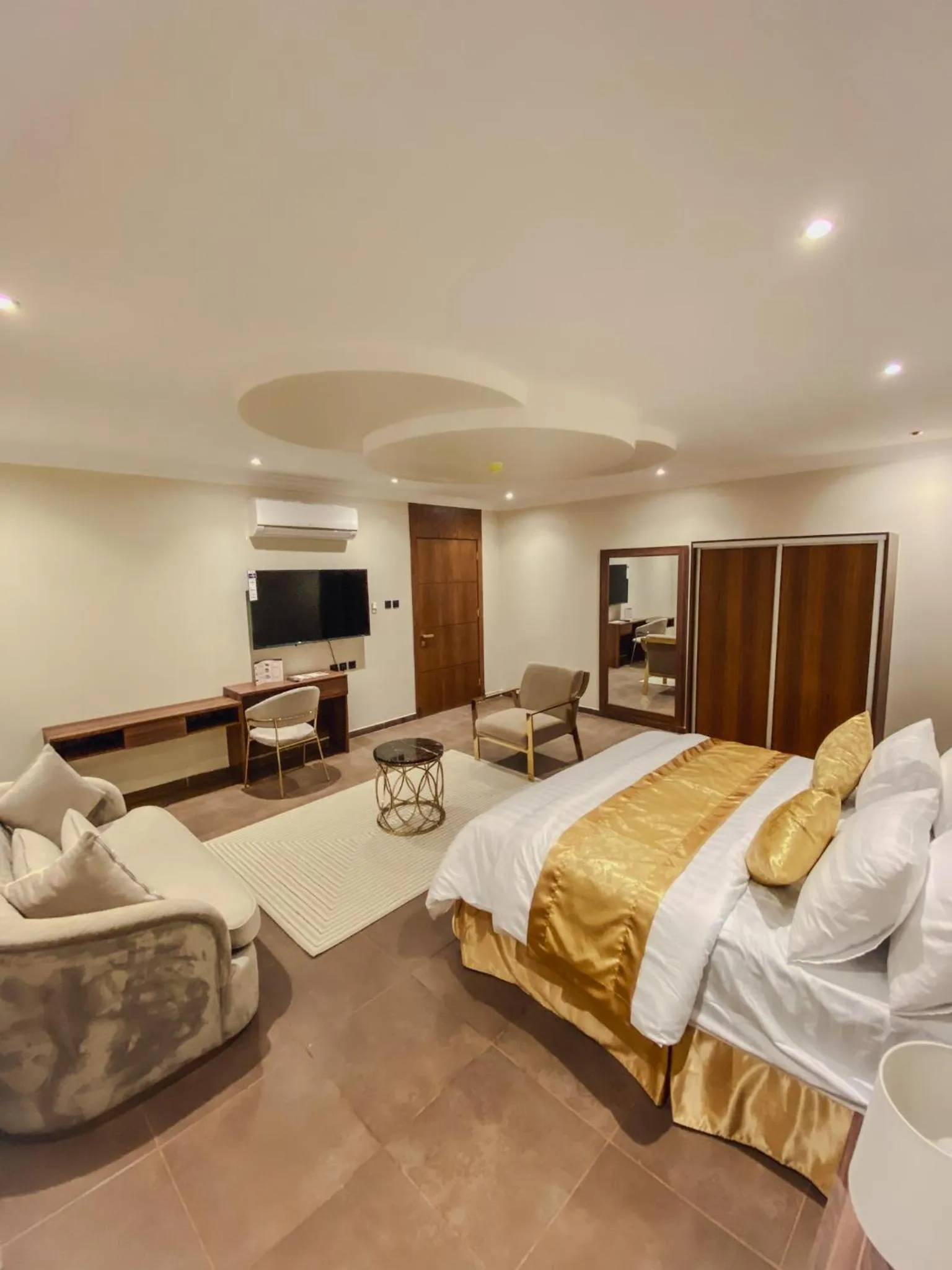 Bed in Comfort Inn Al Taawon - Family Only