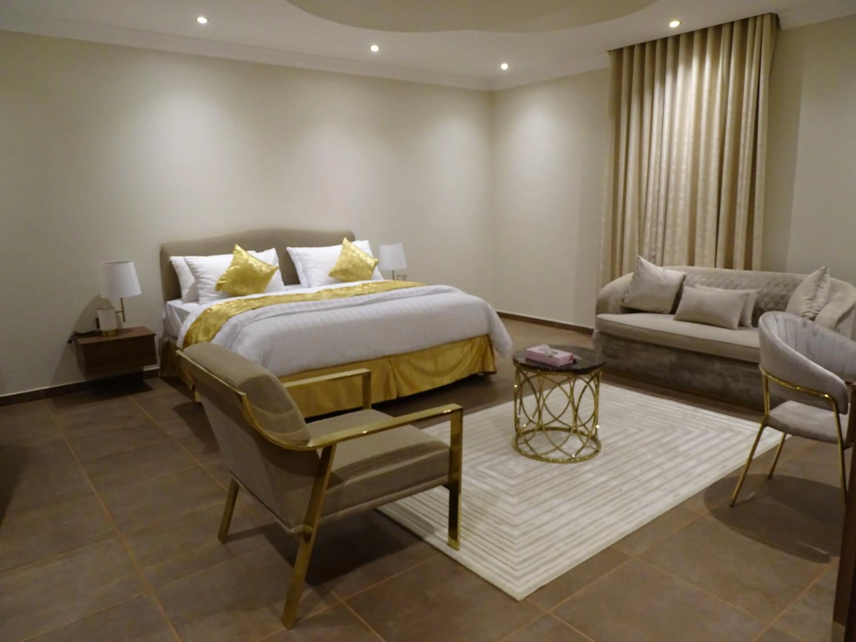 Bed in Comfort Inn Al Taawon - Family Only