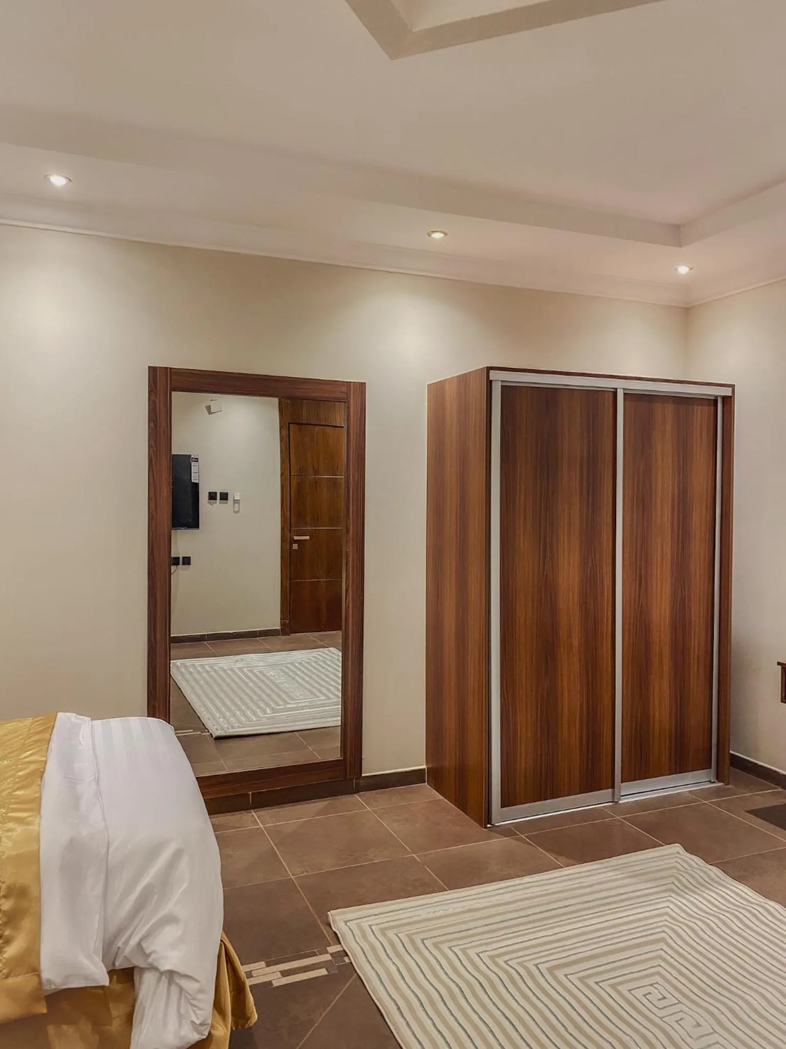 Bed in Comfort Inn Al Taawon - Family Only