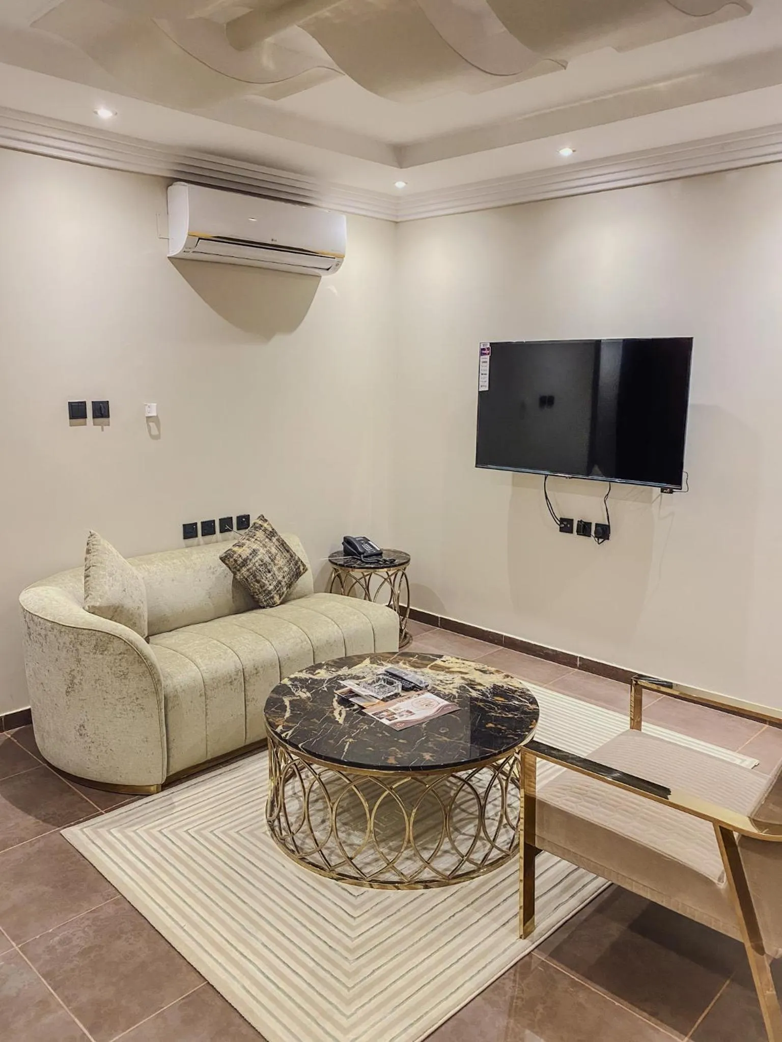 Comfort Inn Al Taawon - Family Only