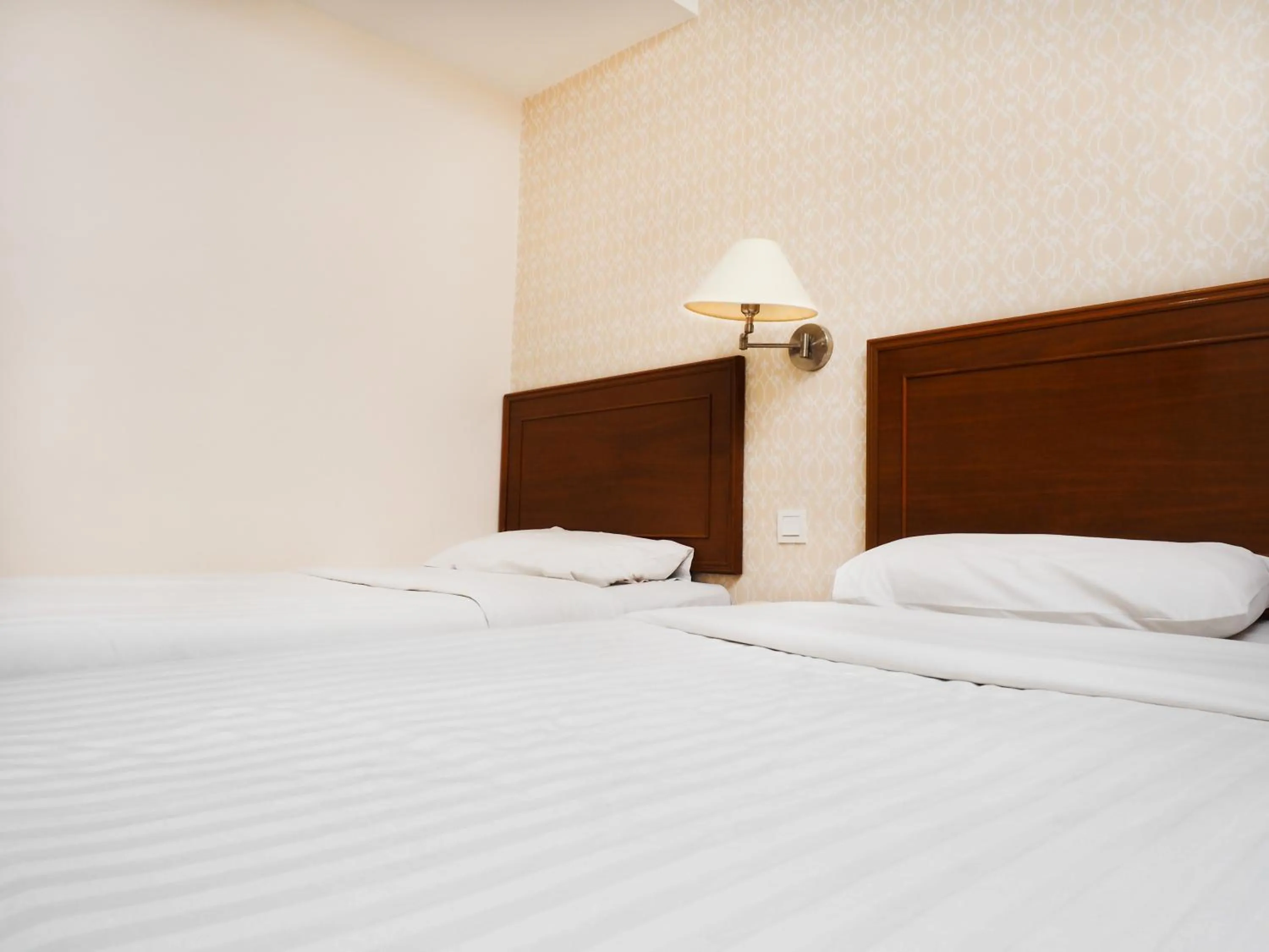 Photo of the whole room, Bed in Sun Inns Hotel Subang