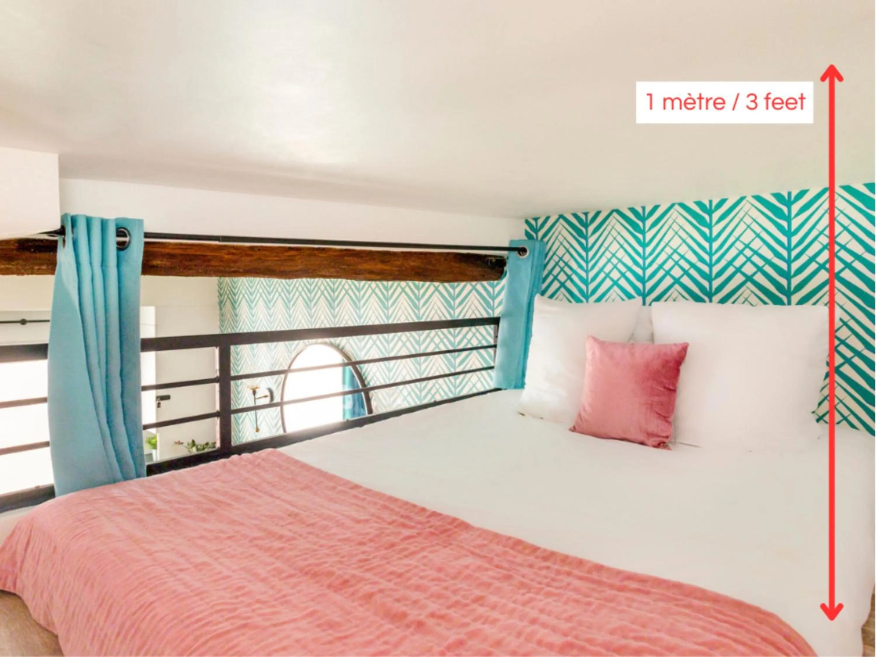 Bed in Merveil - Luxury Suite - Champs Elysées - Mermoz