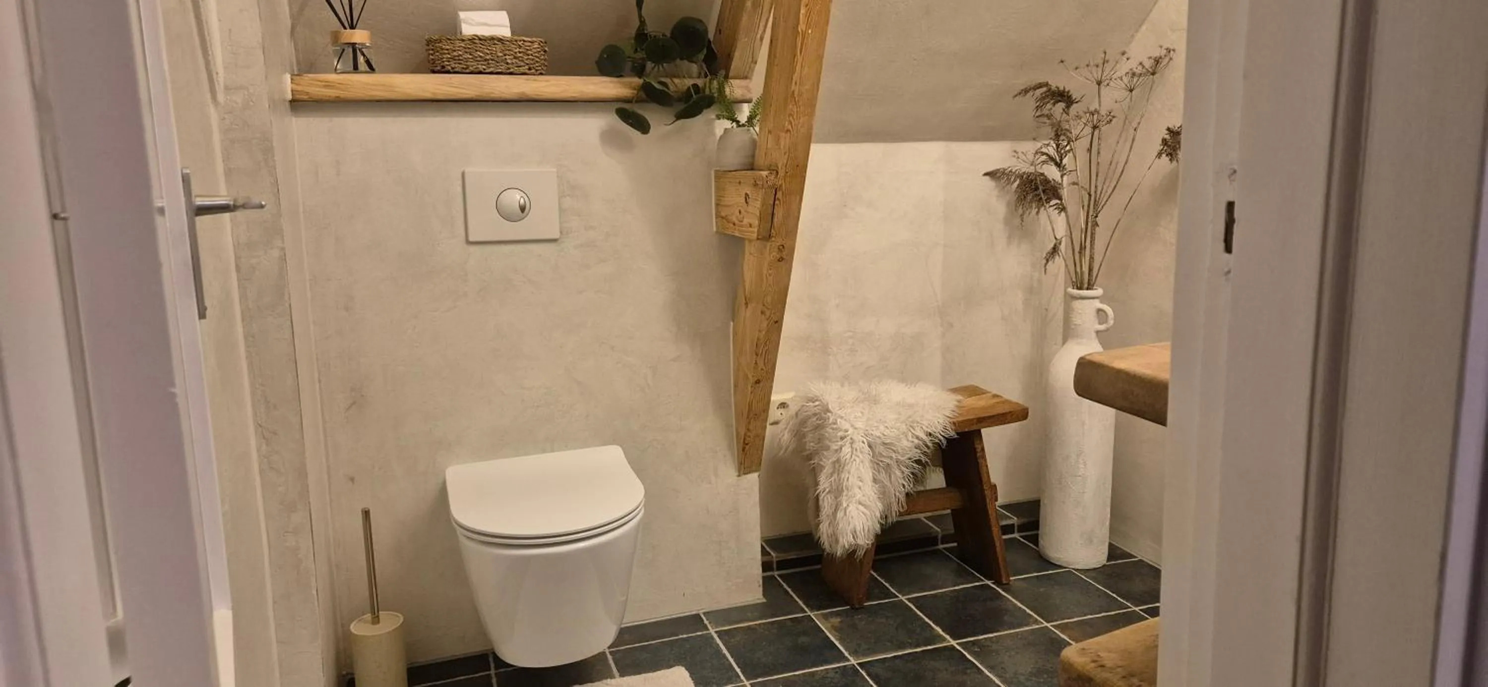Toilet in Villa Kakelbont