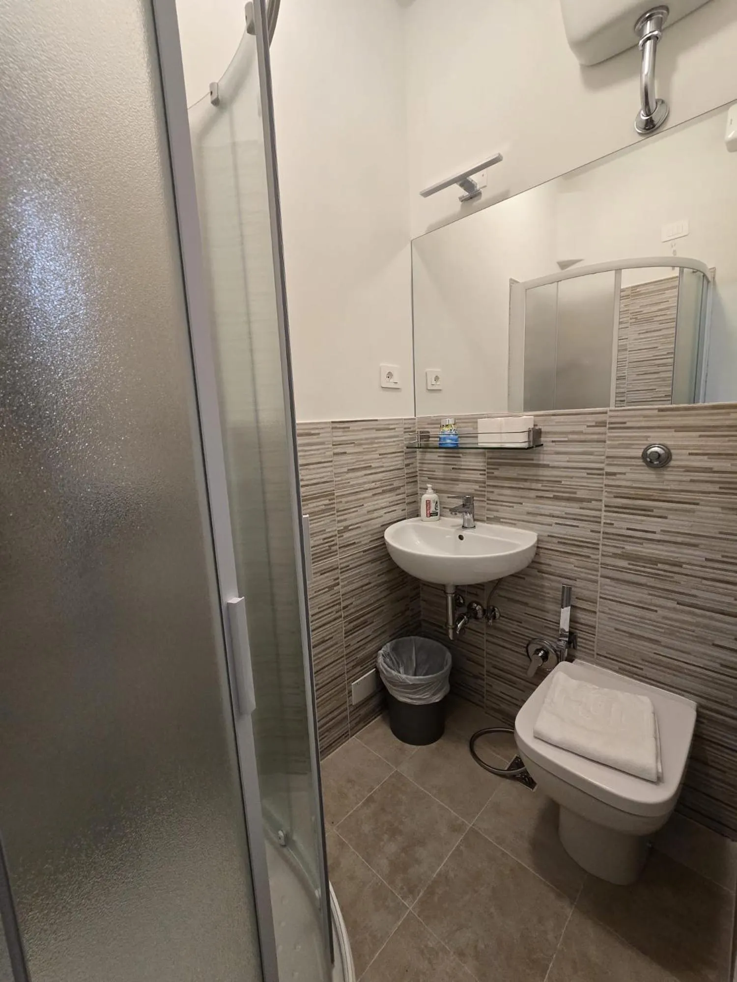 Bathroom in Albergo Sonia