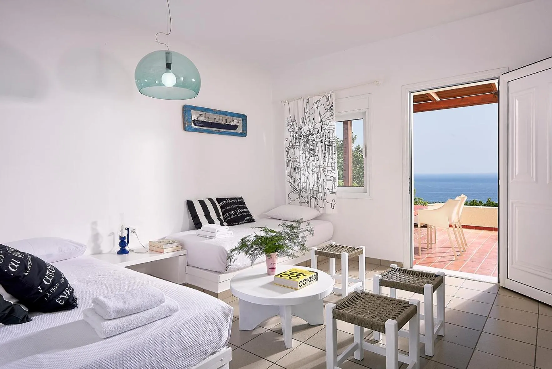 Balcony/Terrace, Bed in Nakou Village