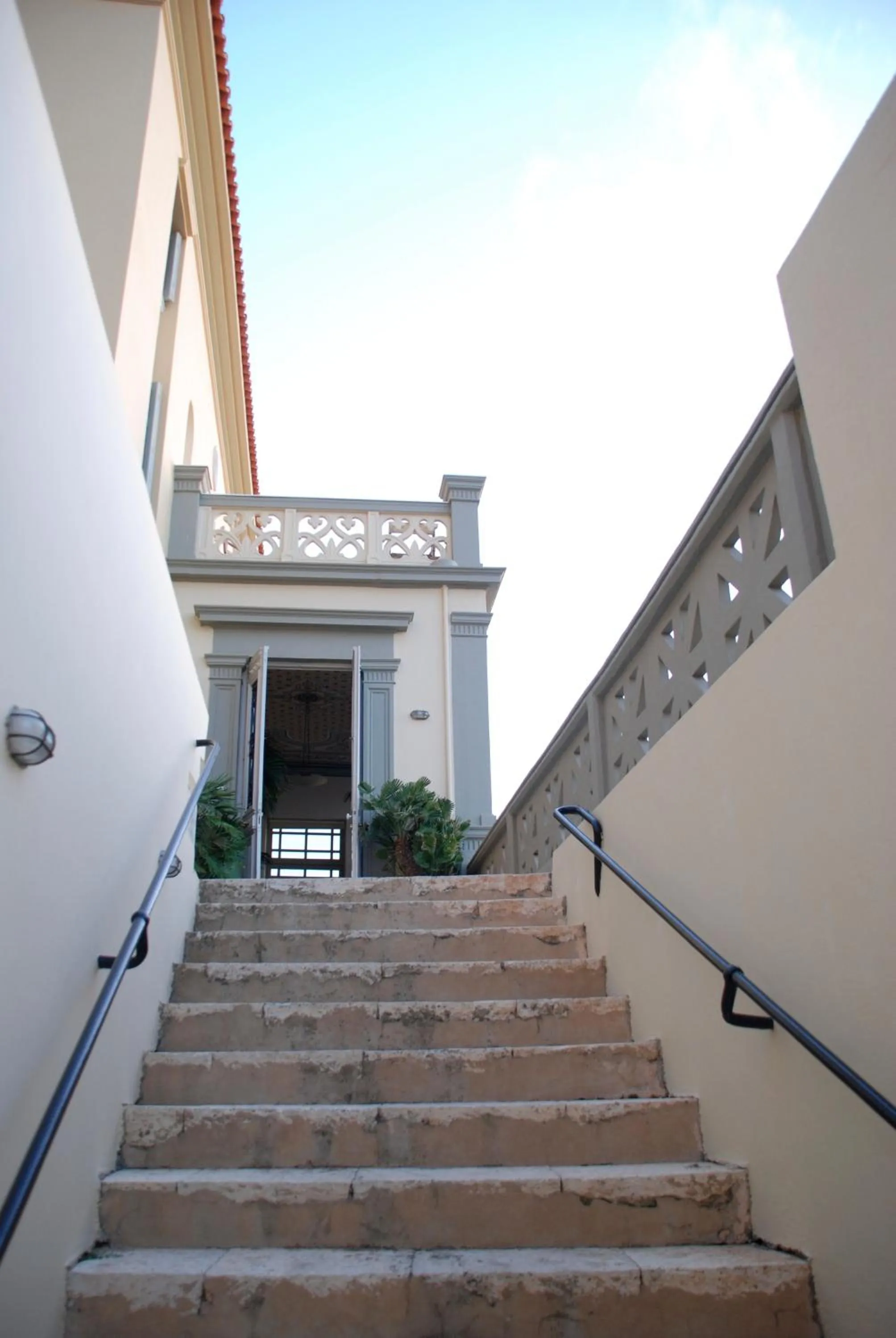 Facade/entrance in Villa Andromeda
