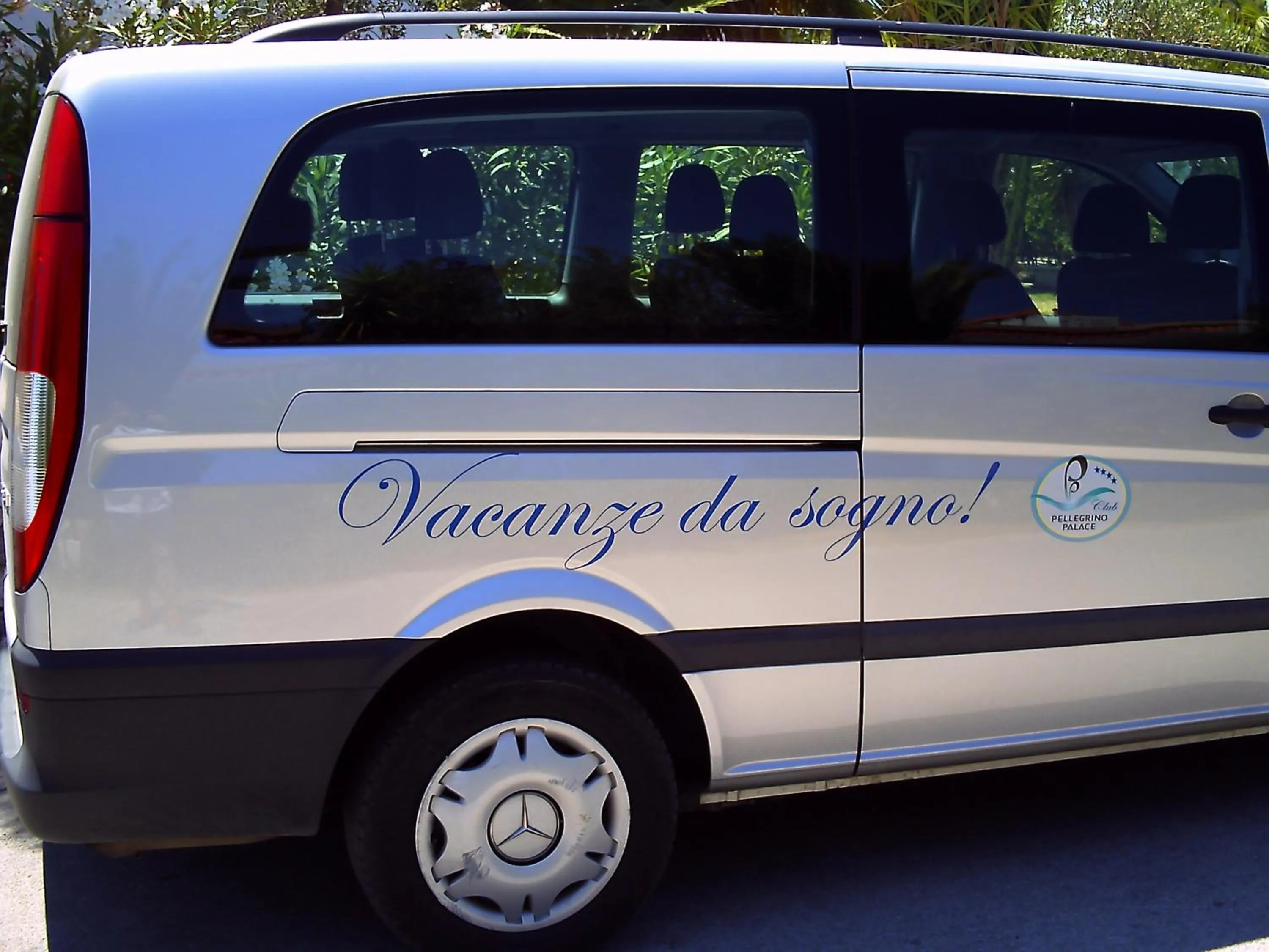 Area and facilities in Pellegrino Palace Hotel