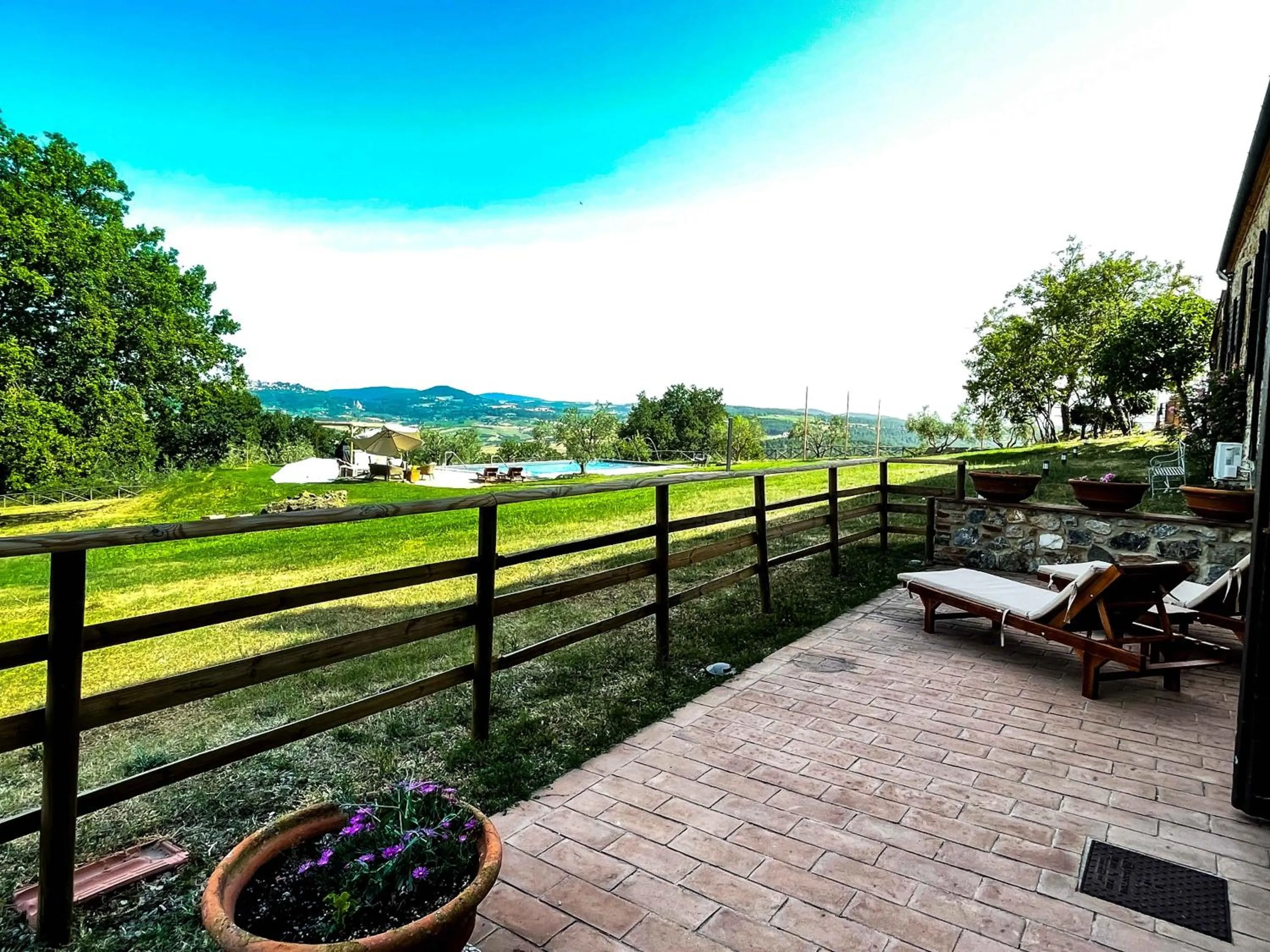 Balcony/Terrace in LaChiusa Tuscany