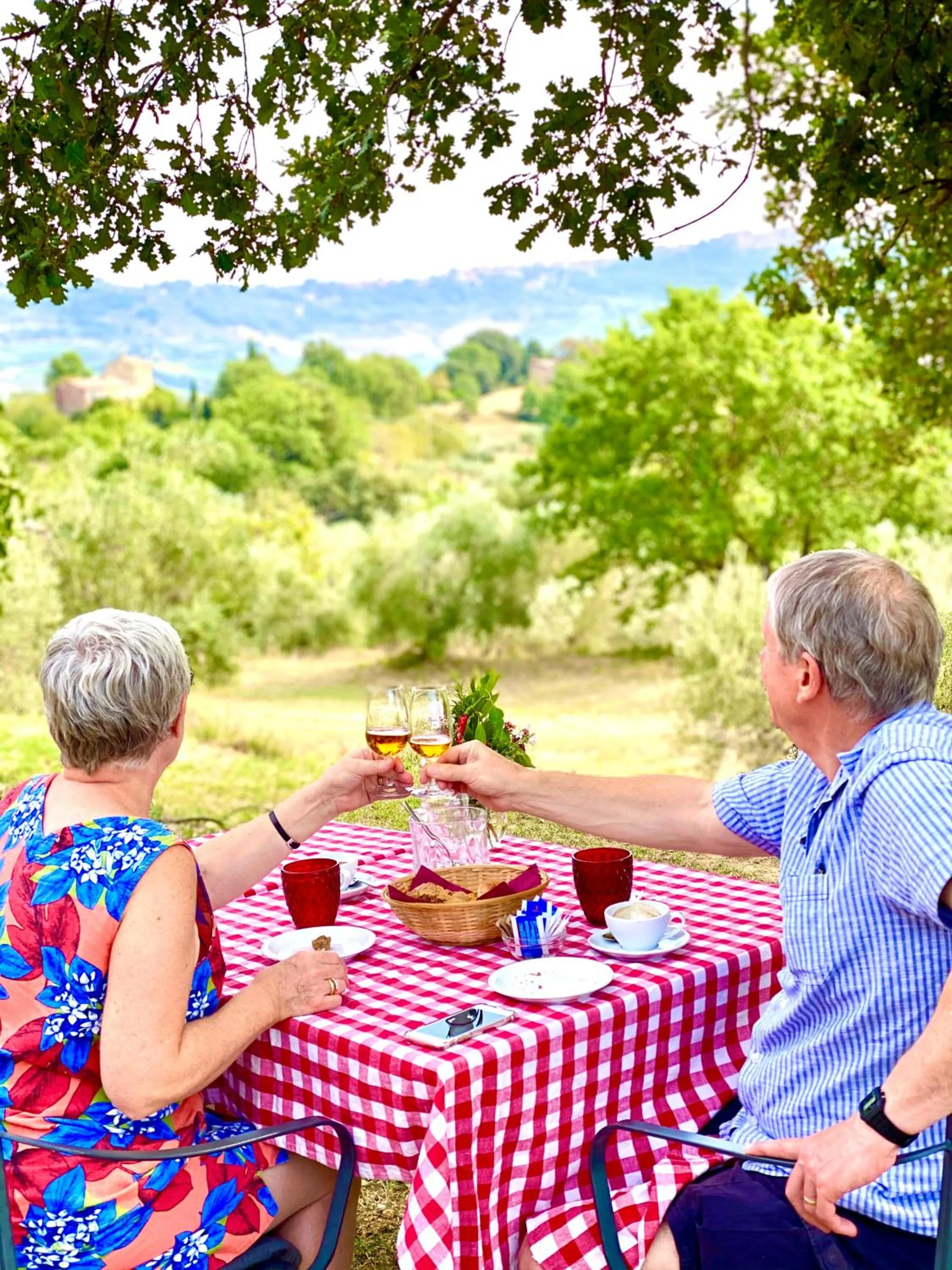 Restaurant/places to eat in LaChiusa Tuscany