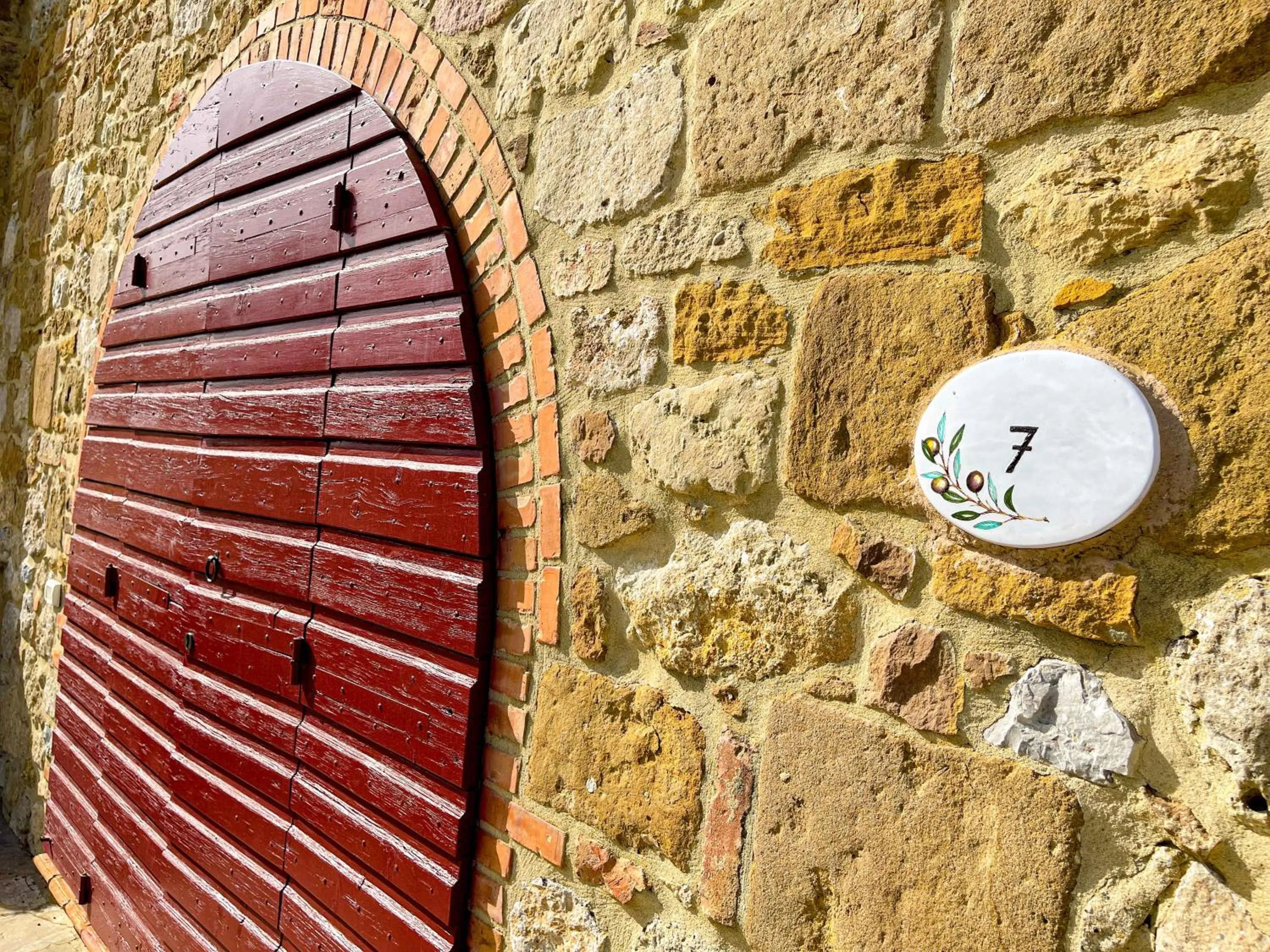 Facade/entrance in LaChiusa Tuscany