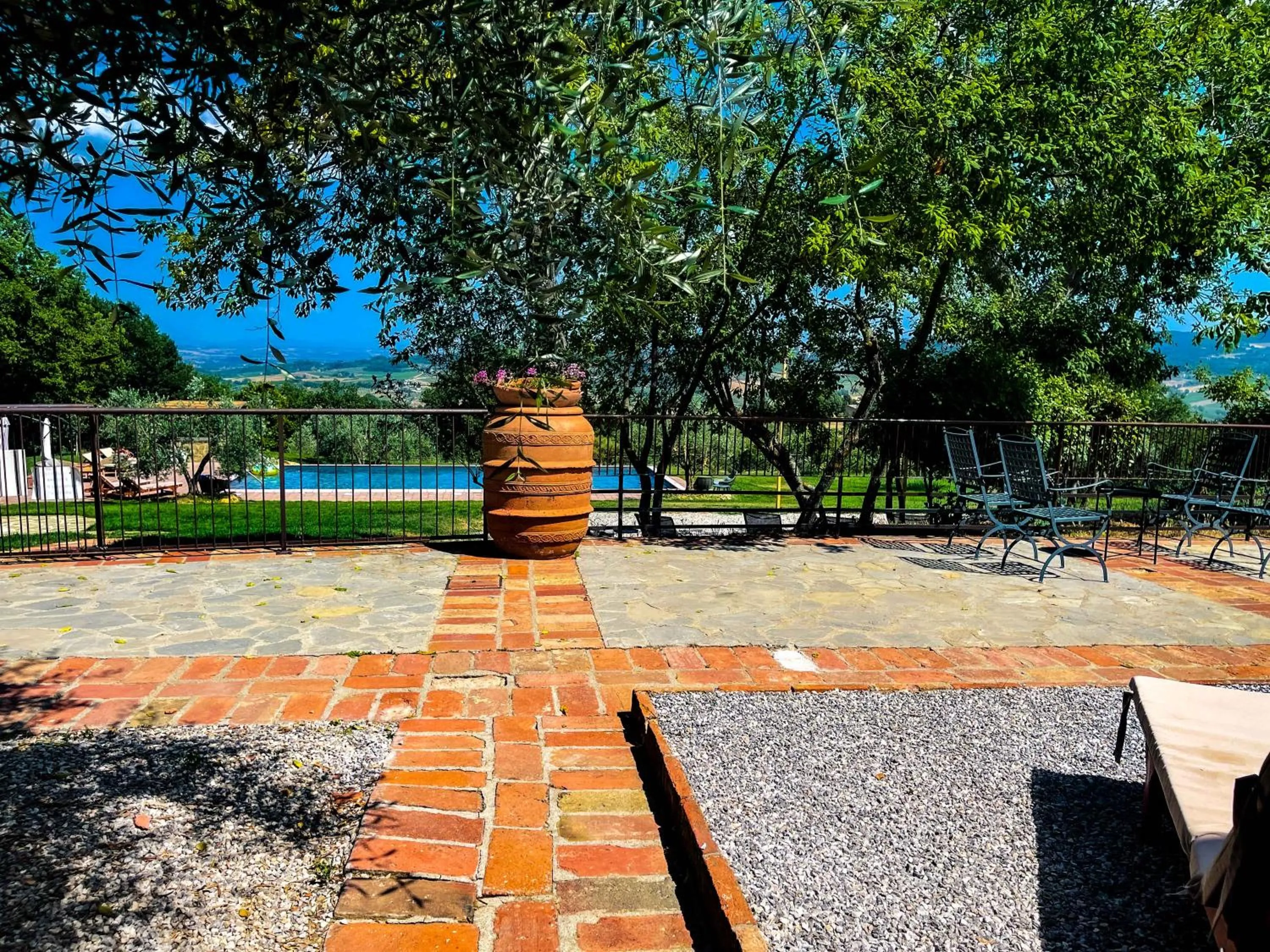 Garden in LaChiusa Tuscany