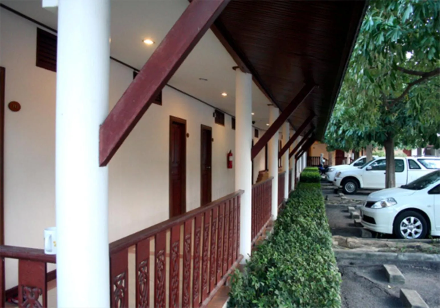 Prachuap Place Hotel