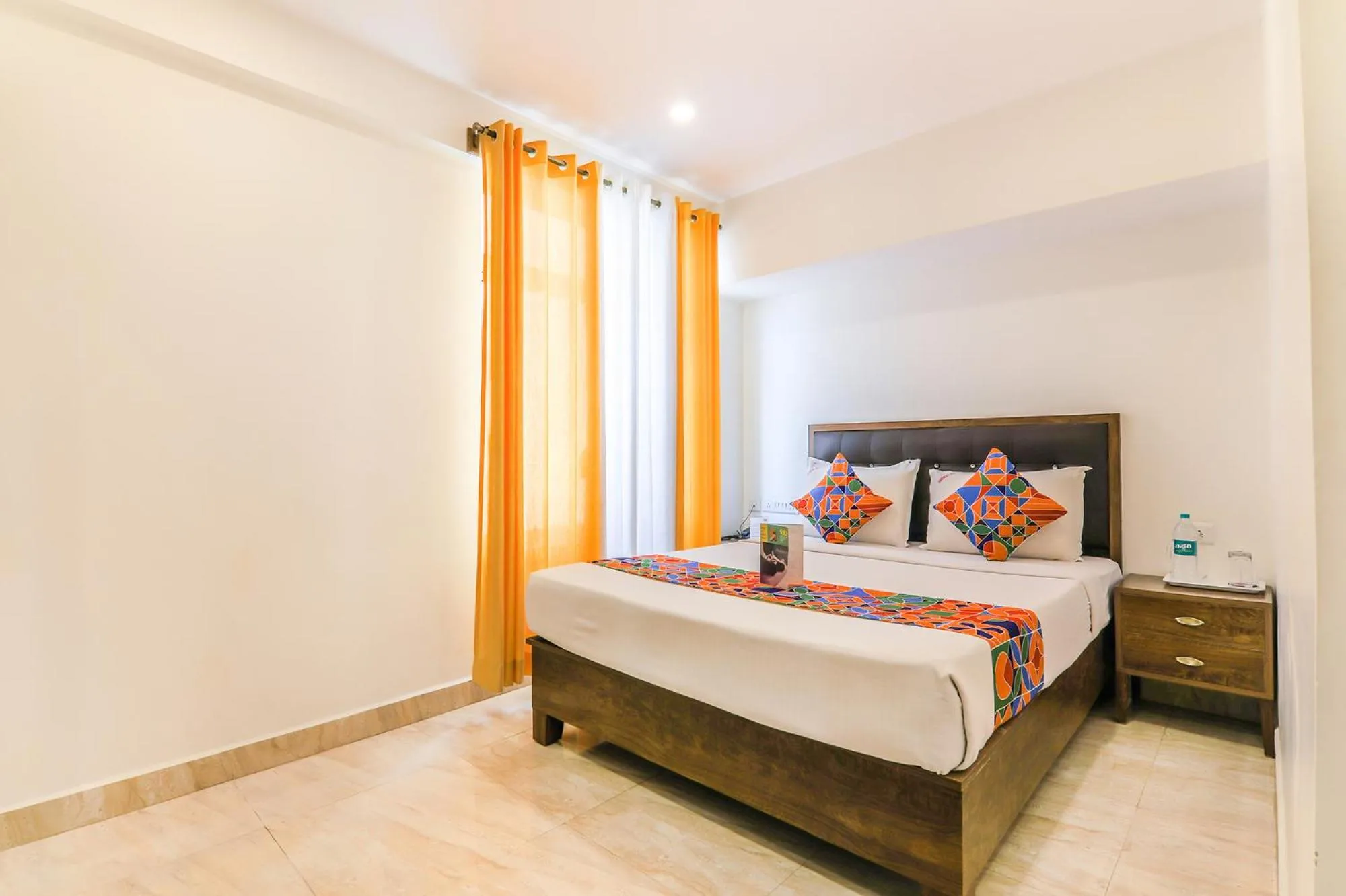 View (from property/room), Bed in FabHotel Oakwey Inn - Indiranagar