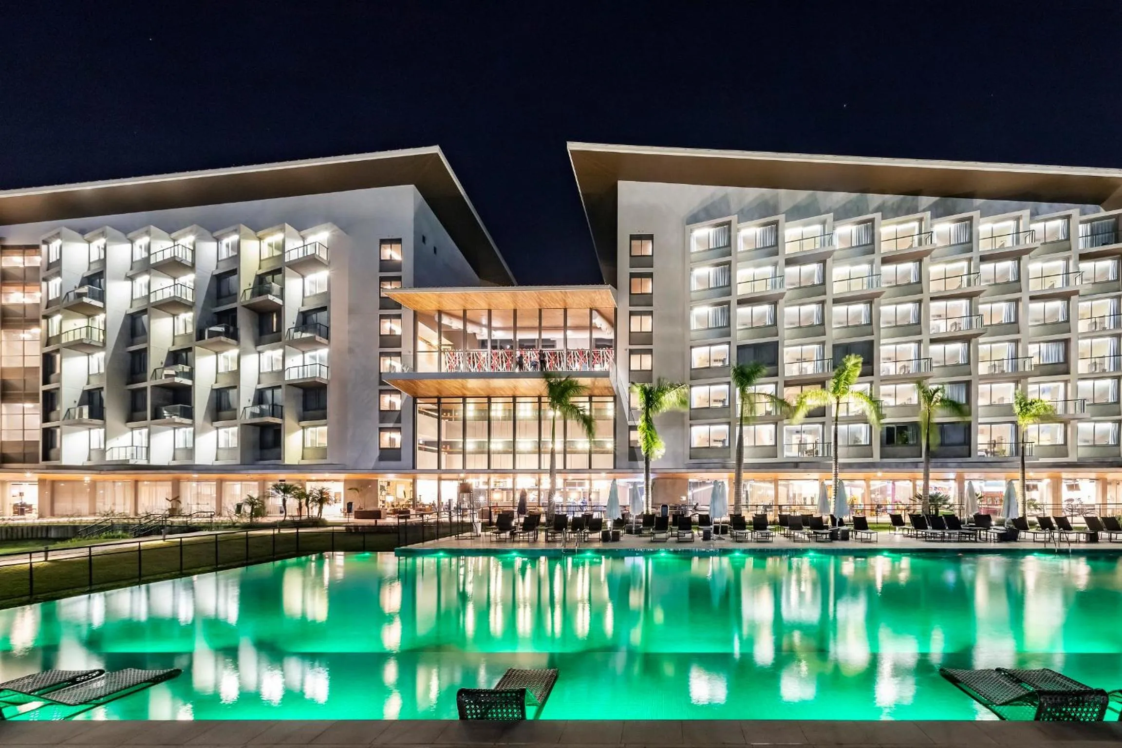 Swimming pool in Novotel Itu Terras de São José Golf & Resort