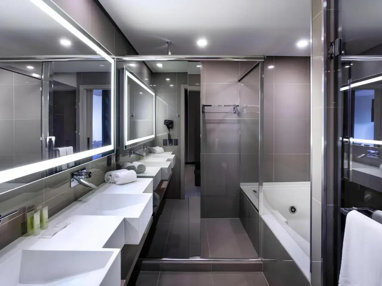 Superior Apartment with One Additional Bed in Novotel Itu Terras de São José Golf & Resort Superior Apartment with One Additional Bed in Novotel Itu Terras de São José Golf & Resort