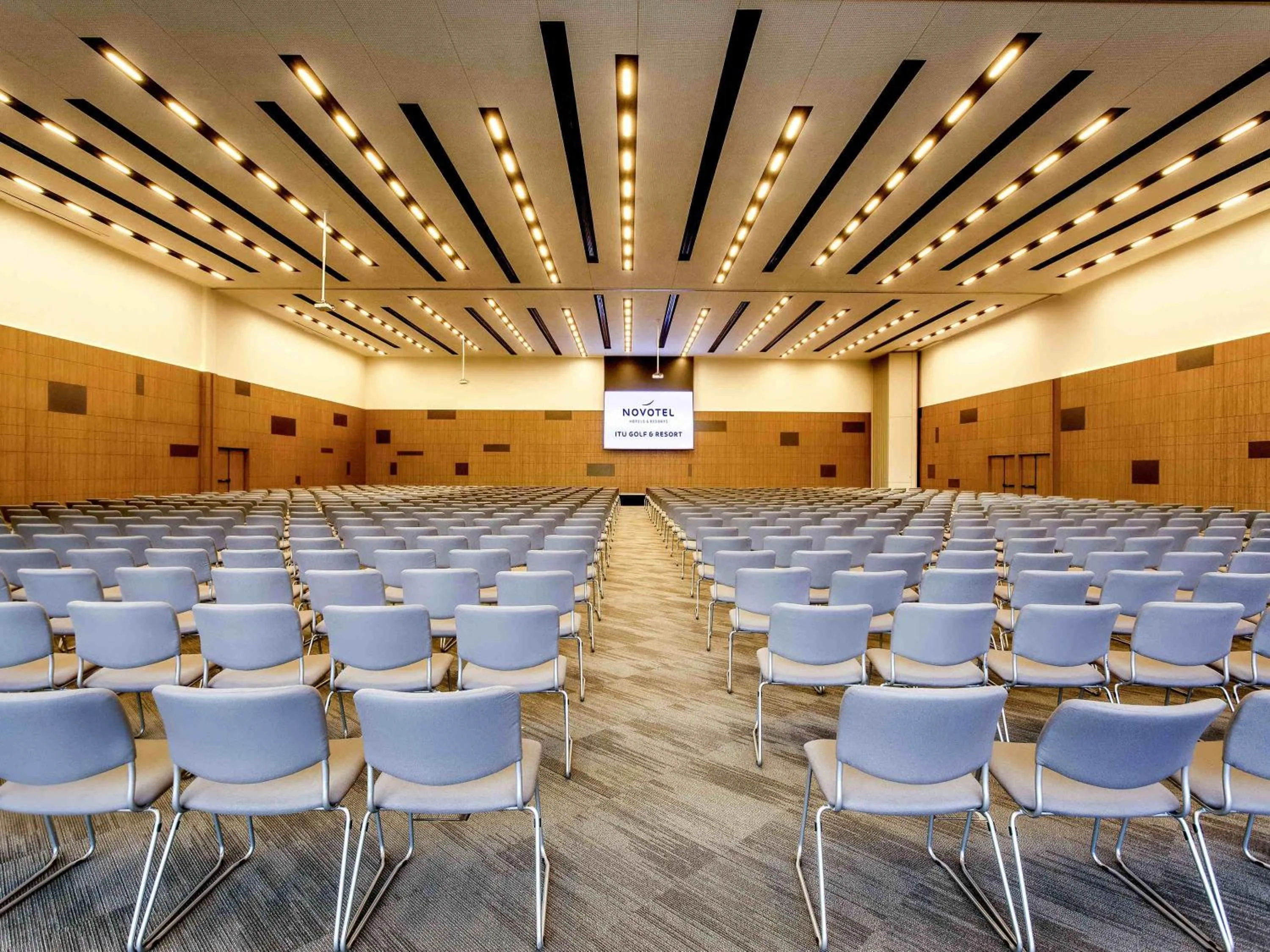 Meeting/conference room in Novotel Itu Terras de São José Golf & Resort