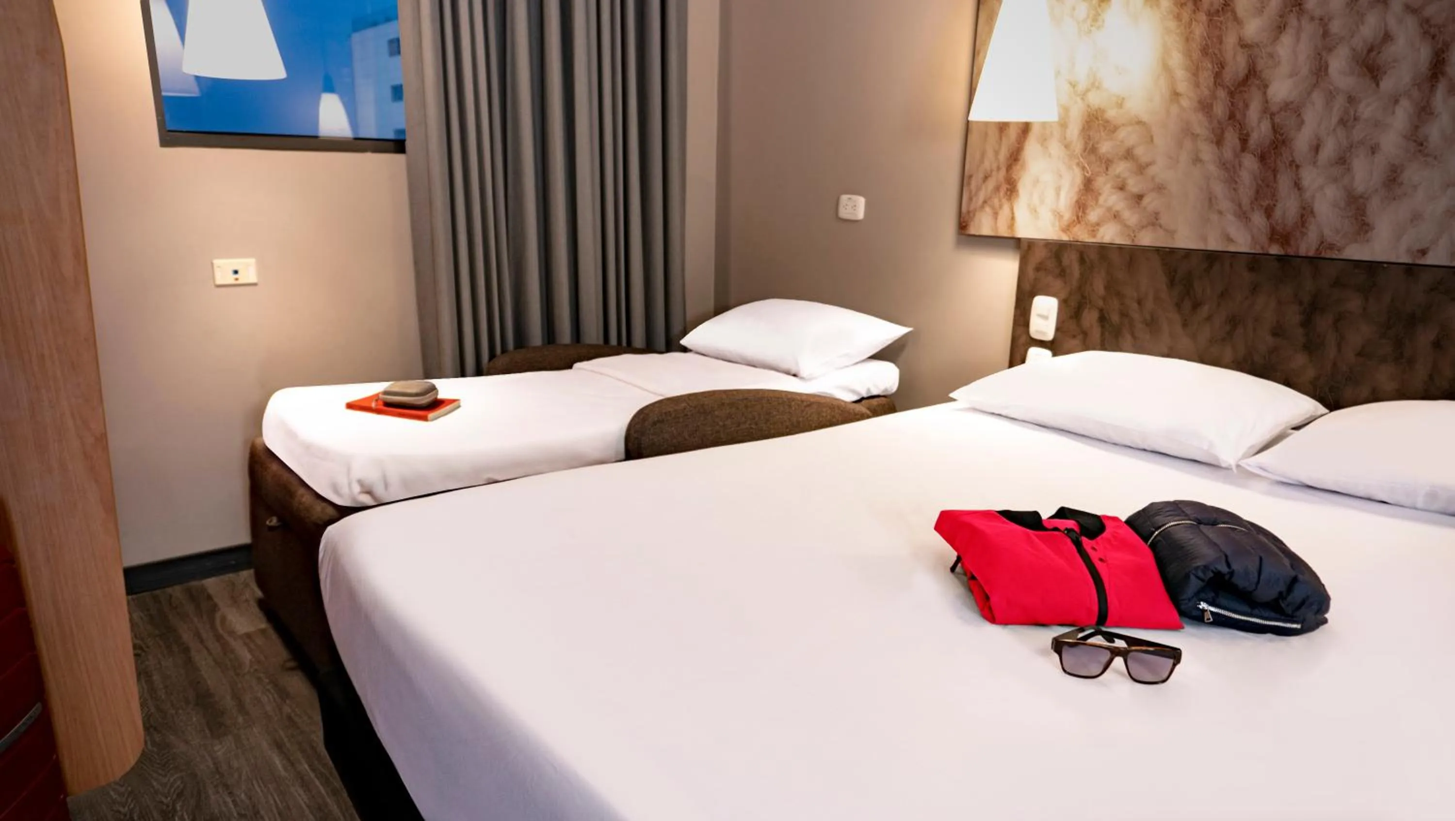 Bedroom, Bed in ibis Barranquilla