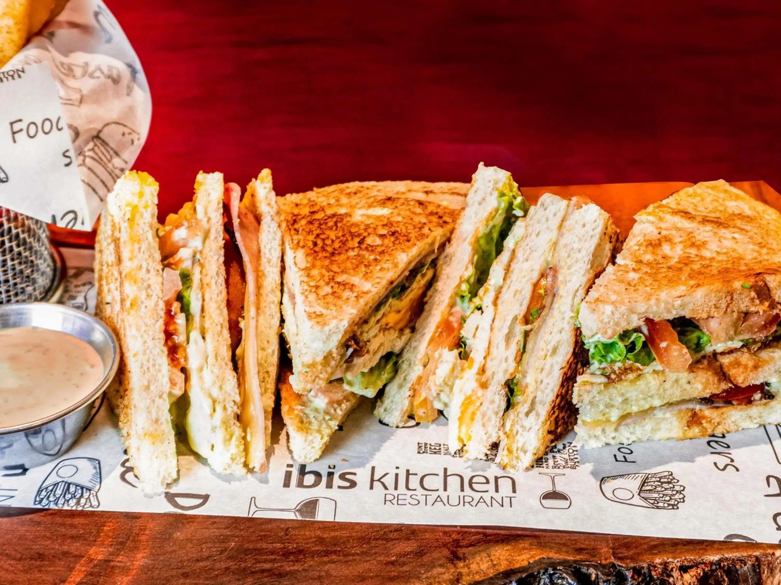 Restaurant/places to eat in ibis Barranquilla