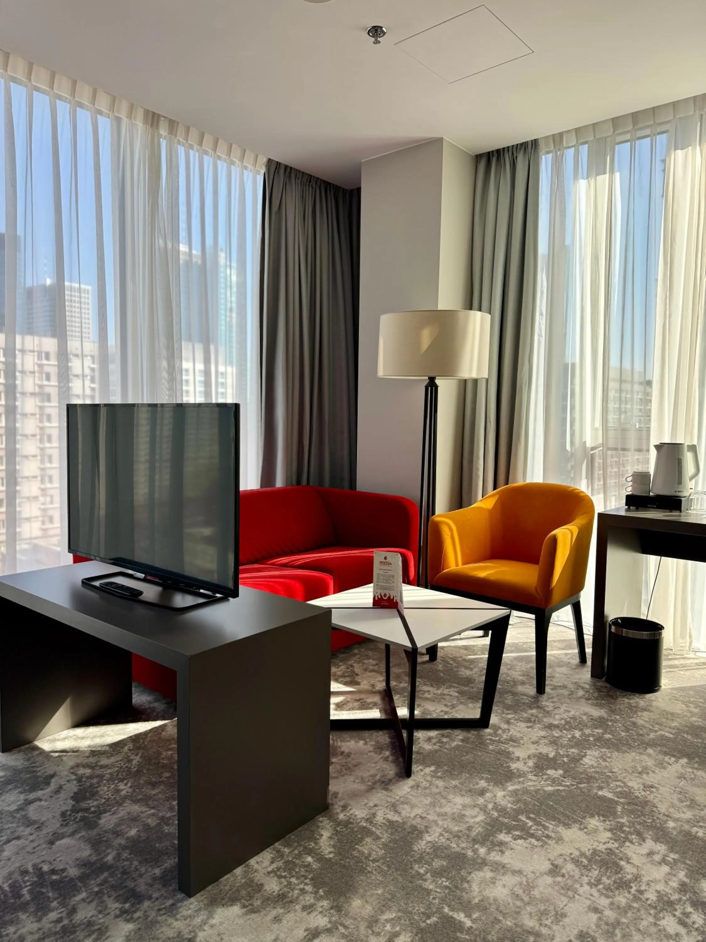 Seating area in ibis Styles Warszawa City