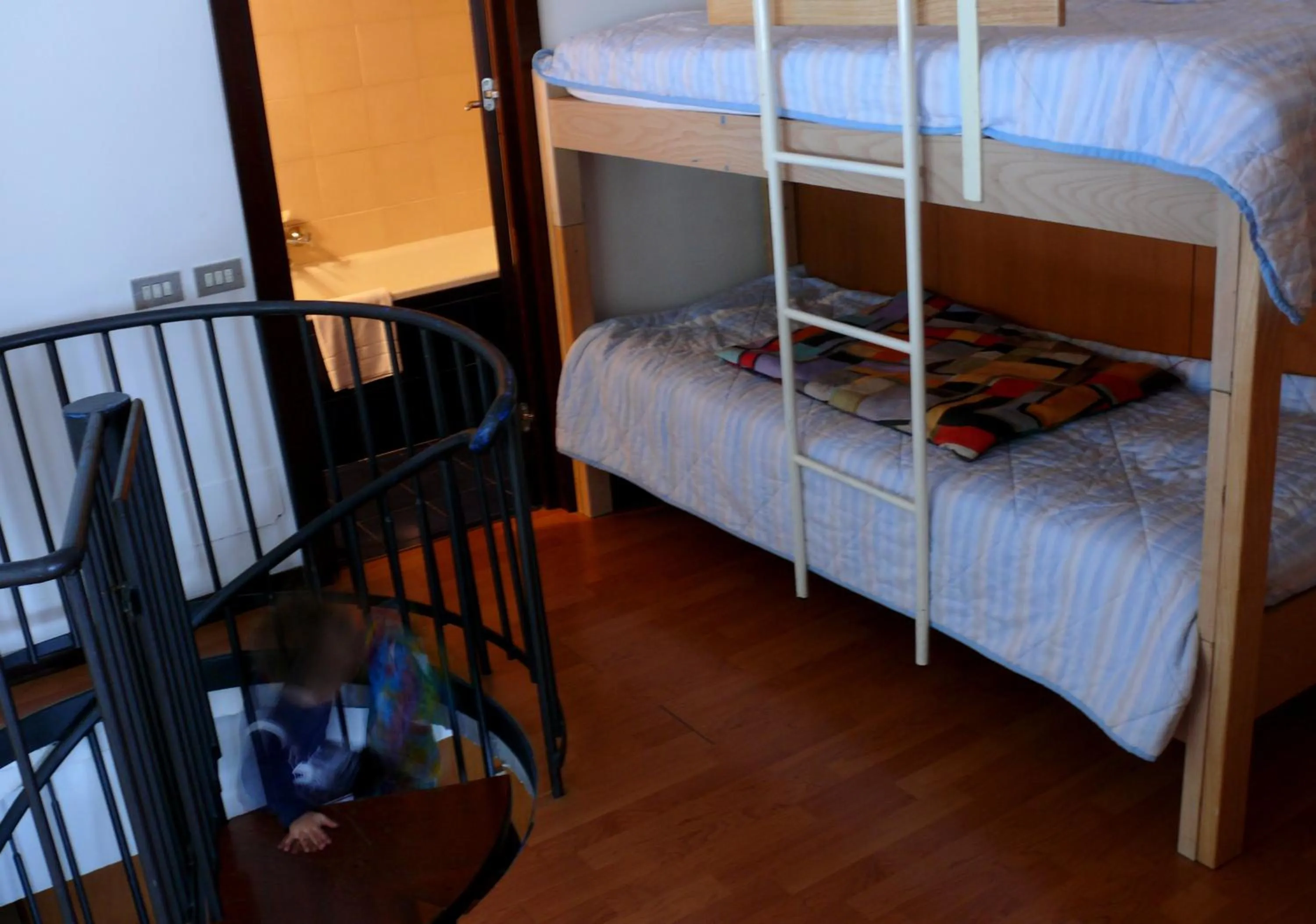 bunk bed, Bed in TH 1400 Hotel