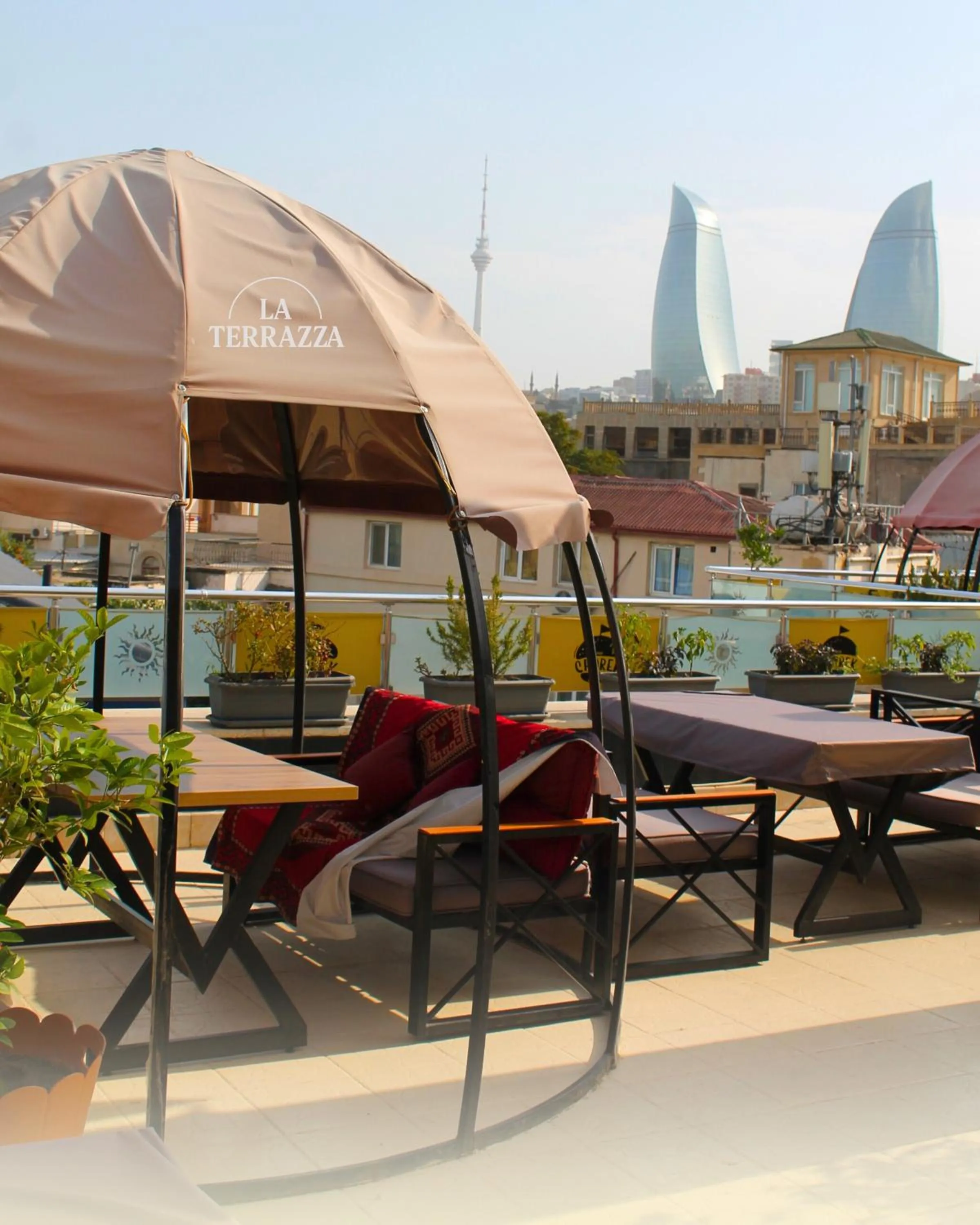 Patio in Atropat Old City Hotel