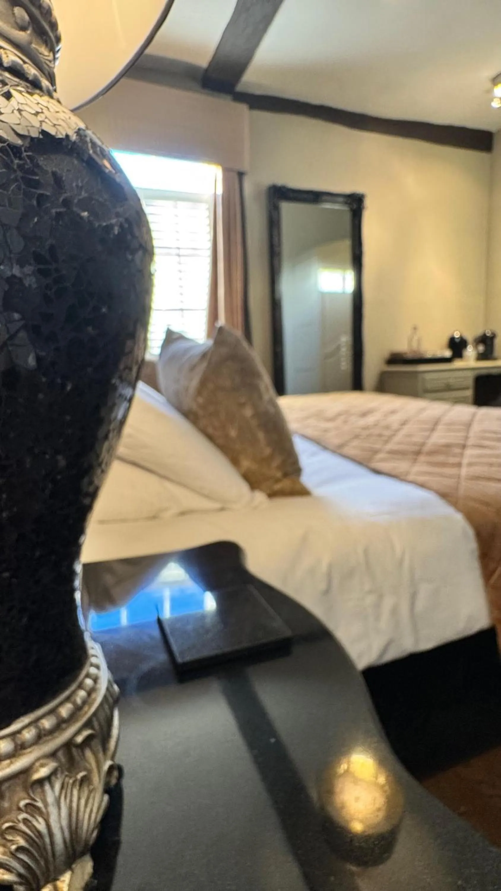 Bed in No.64 at the Joiners