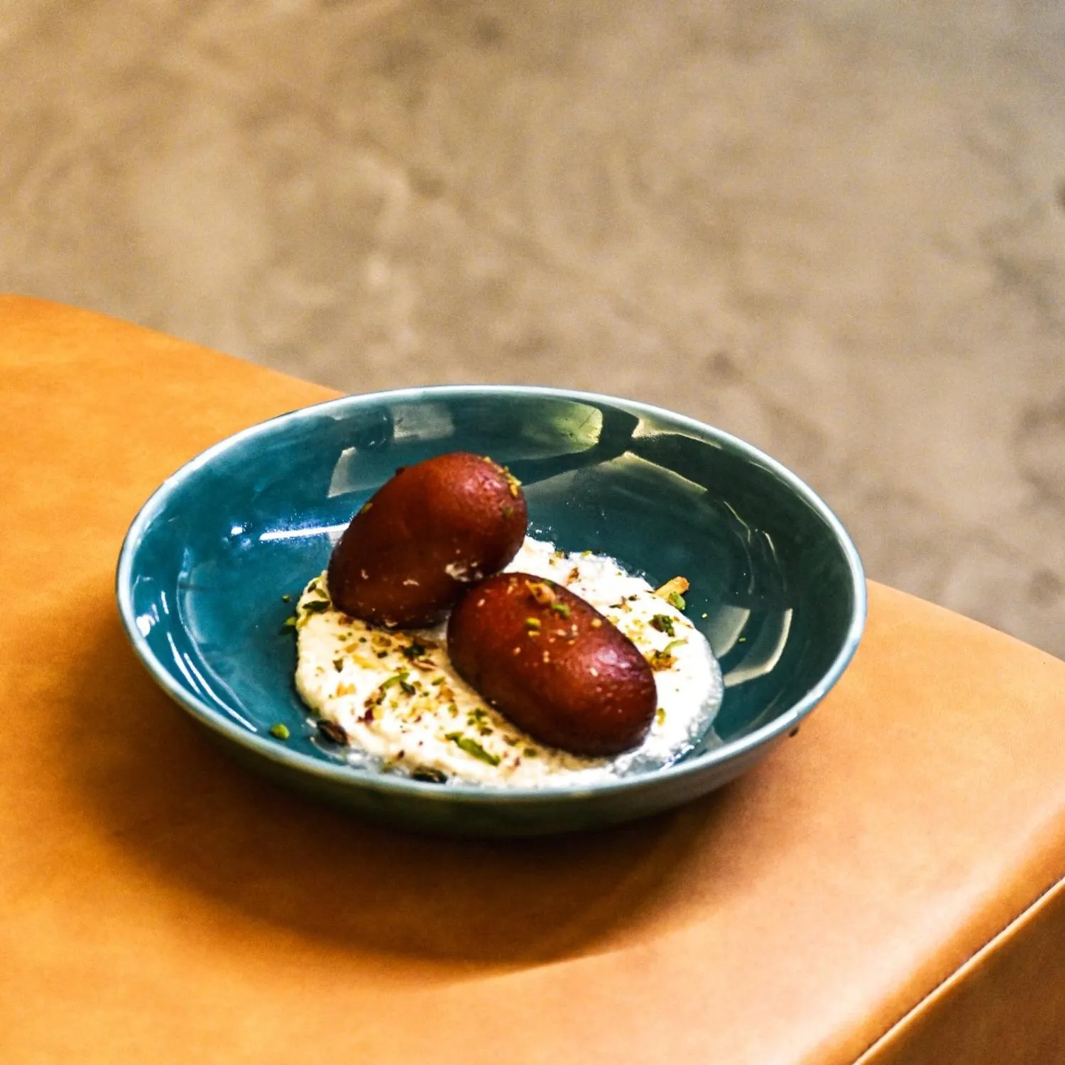 Restaurant/places to eat in Hotel Amar