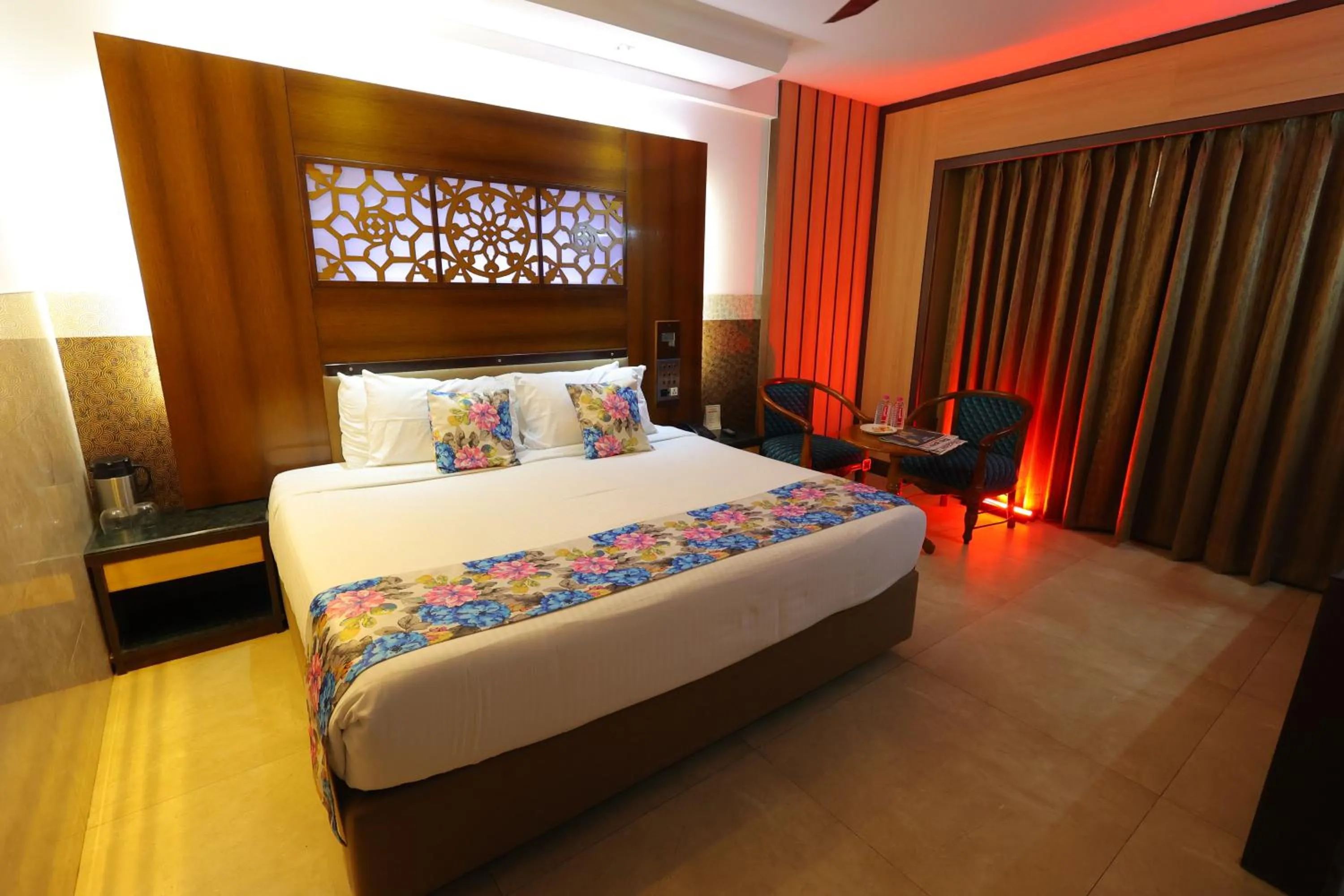 View (from property/room), Bed in Hotel Amar