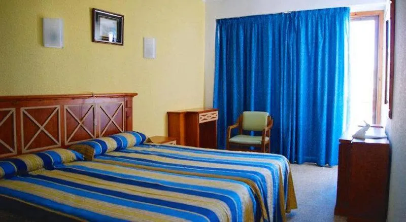 Photo of the whole room, Bed in Hotel Alfonso