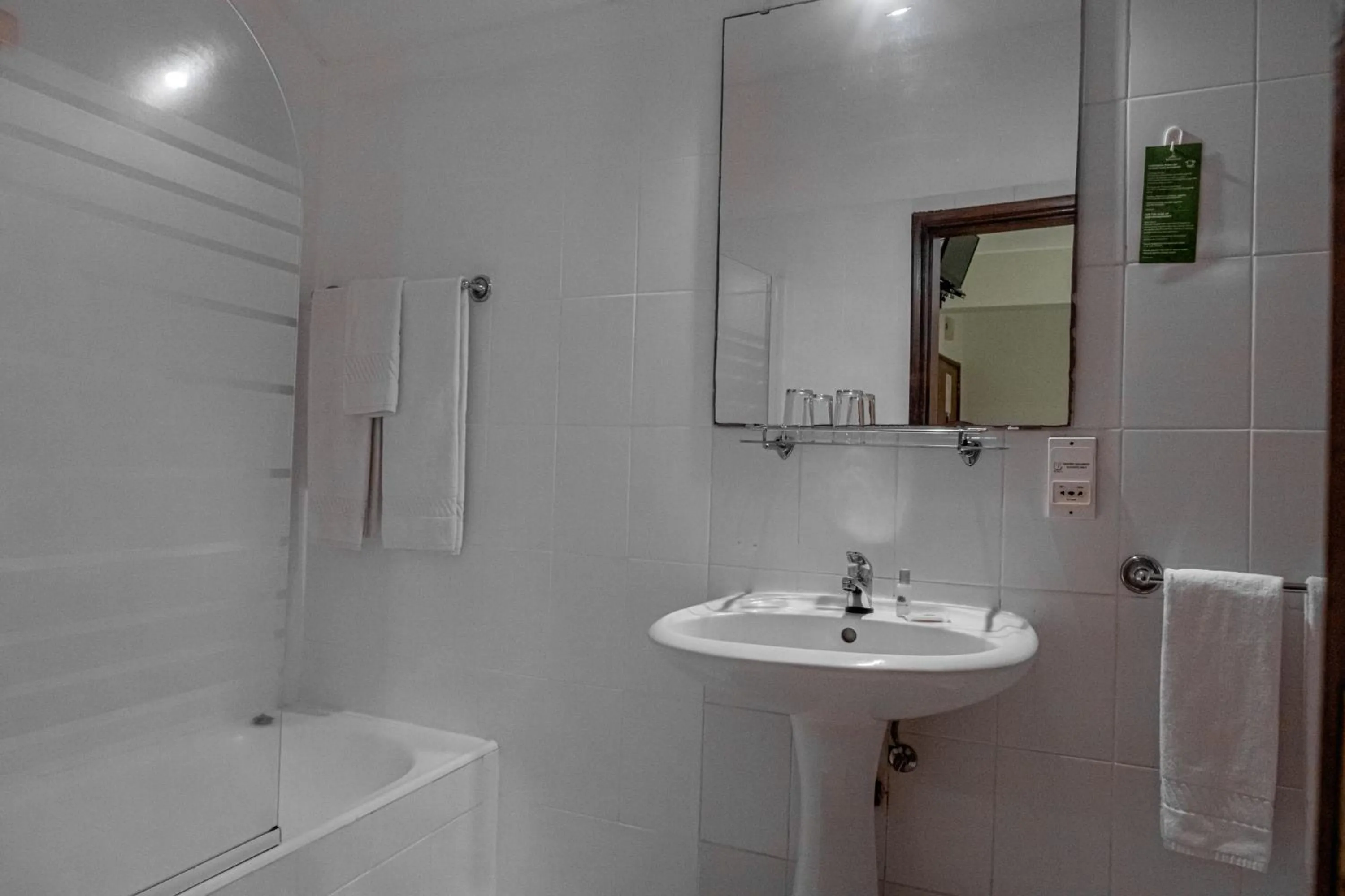 Bath in Residencial Chafariz /Queimada