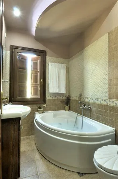 Bathroom in Iatrou Guesthouse