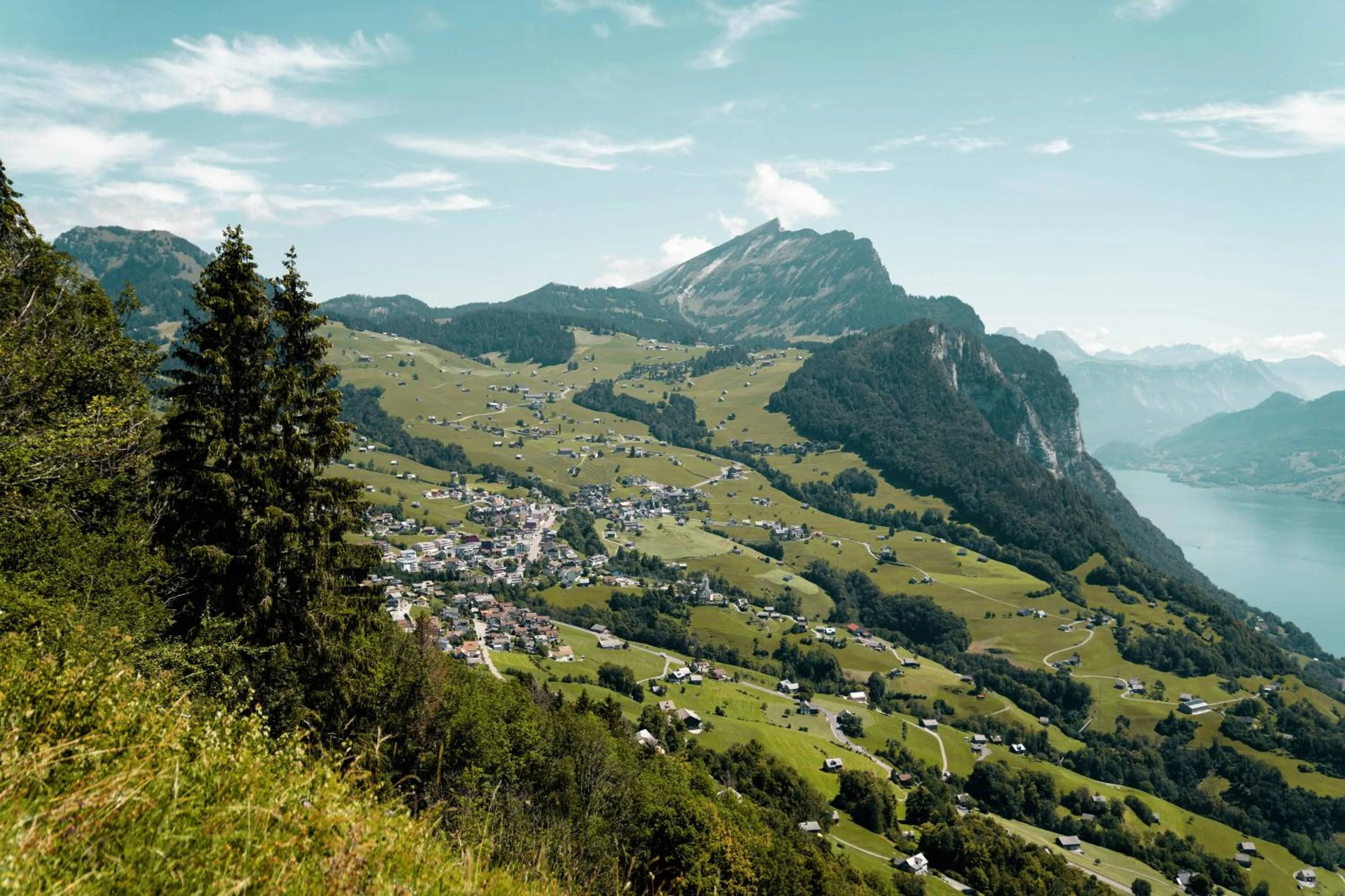 Hiking in Parkhotel Schwert