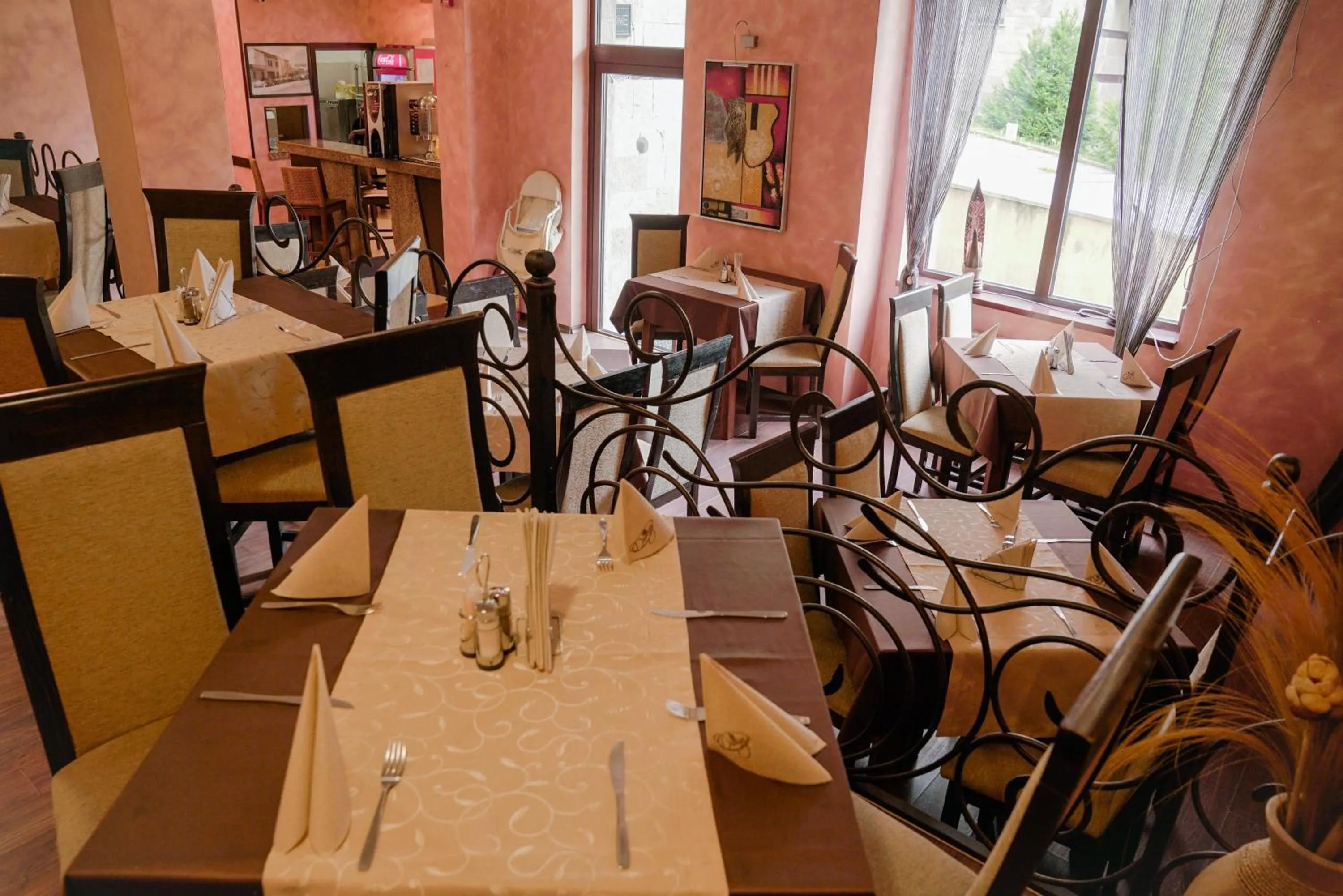 Restaurant/places to eat in Apartments Flora-Daisy