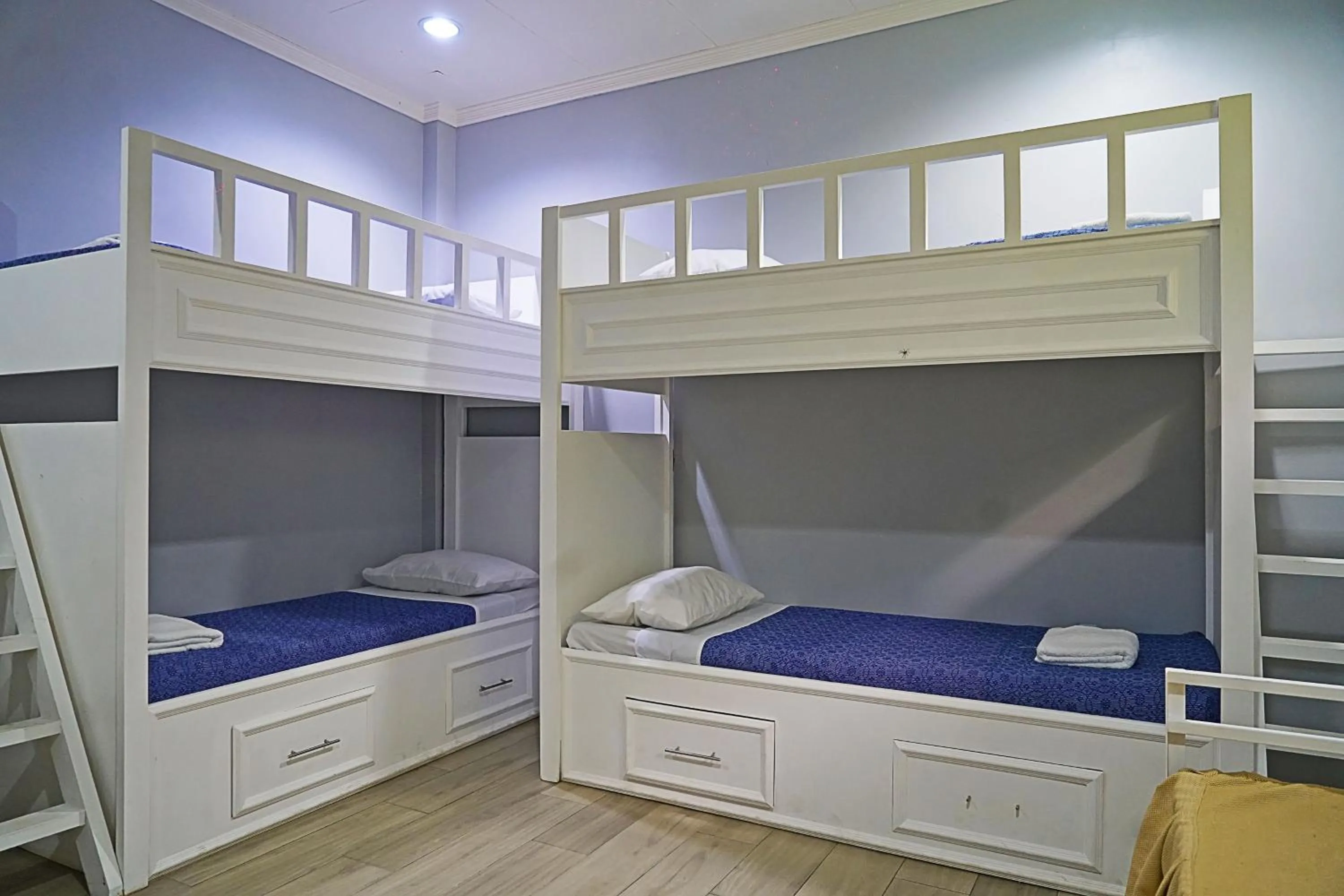 Property building, Bed in Bella Vista Resort