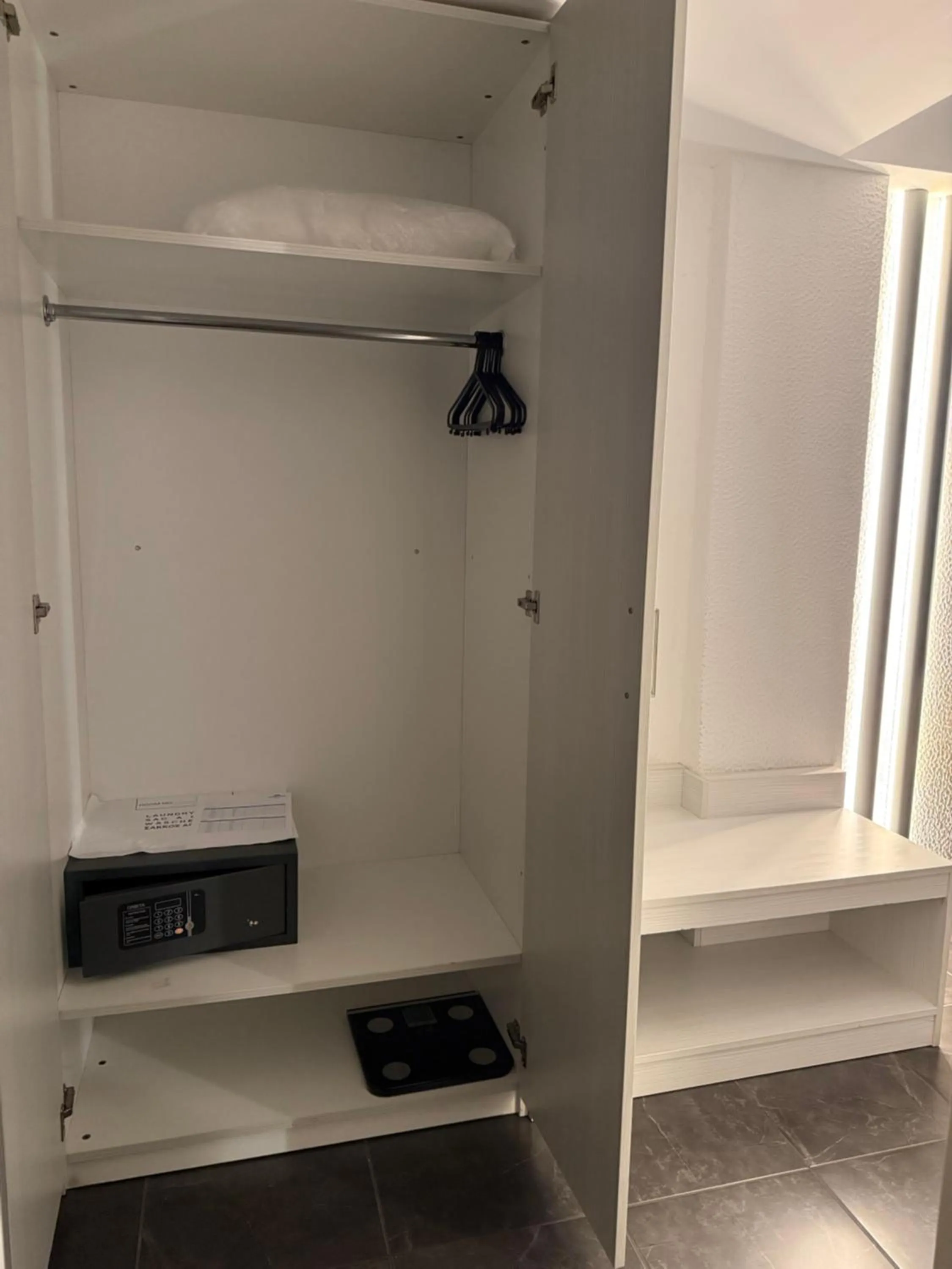 safe in Sveltos Hotel