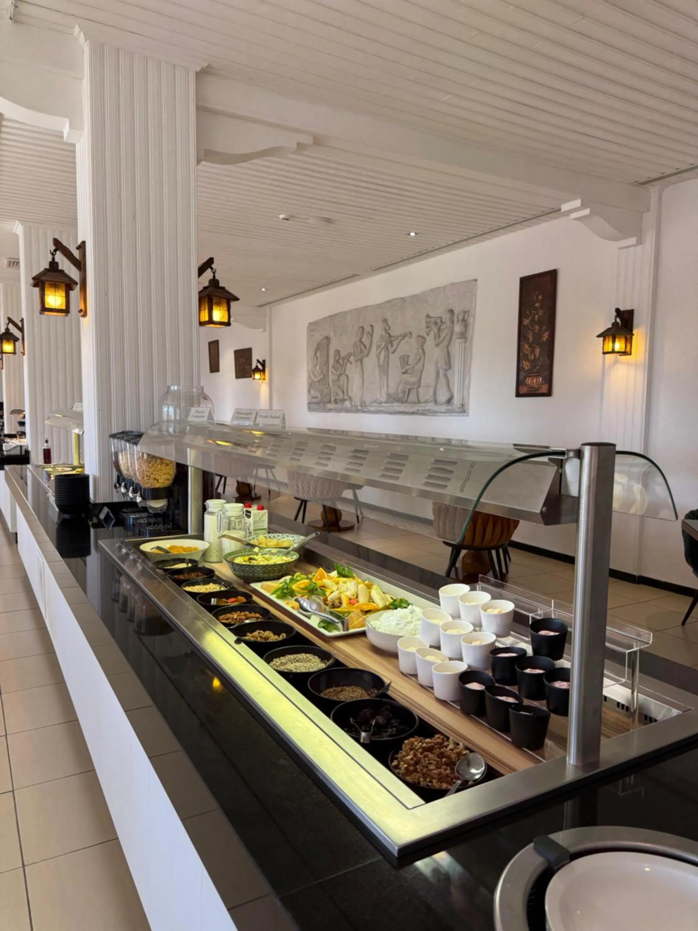 Breakfast in Sveltos Hotel