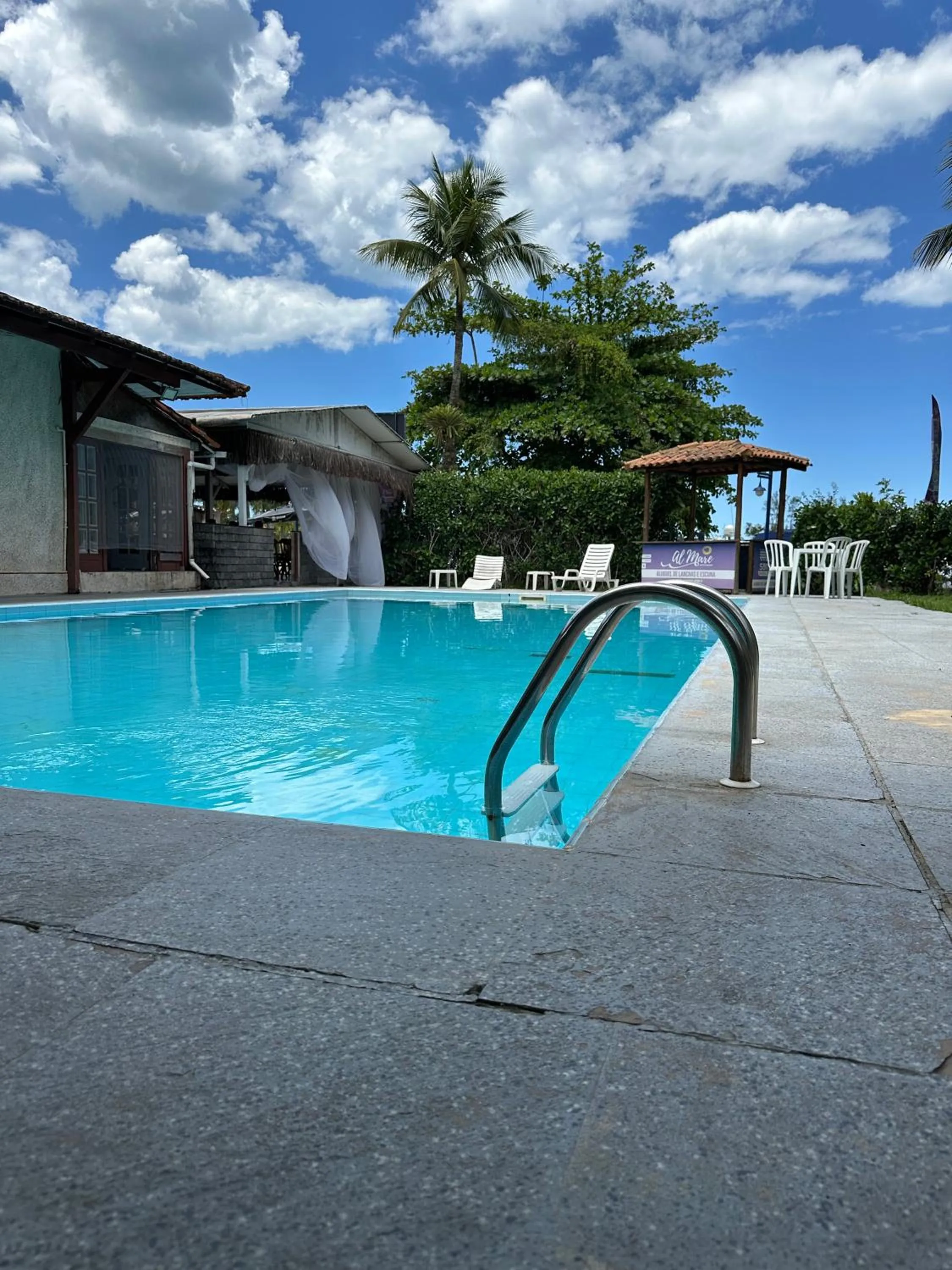 Swimming pool in Samba Angra dos Reis