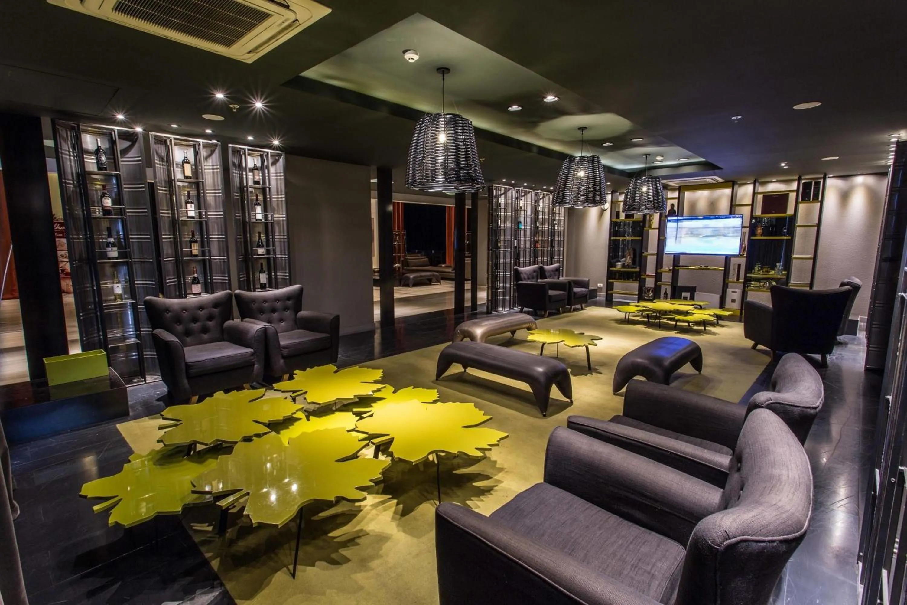 Lobby or reception in Esplendor by Wyndham Mendoza